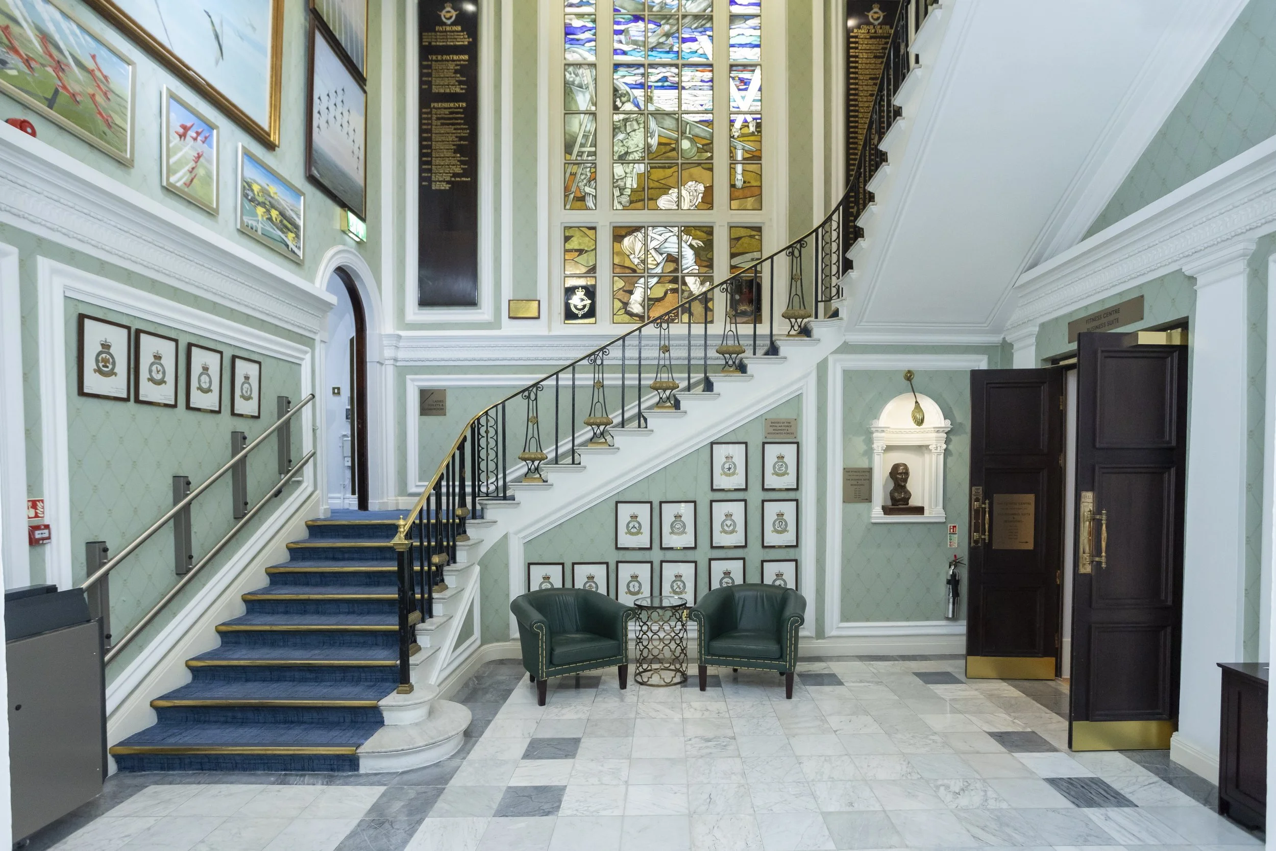 Apprenticeship Club: Exclusive London Members' Club Tour
