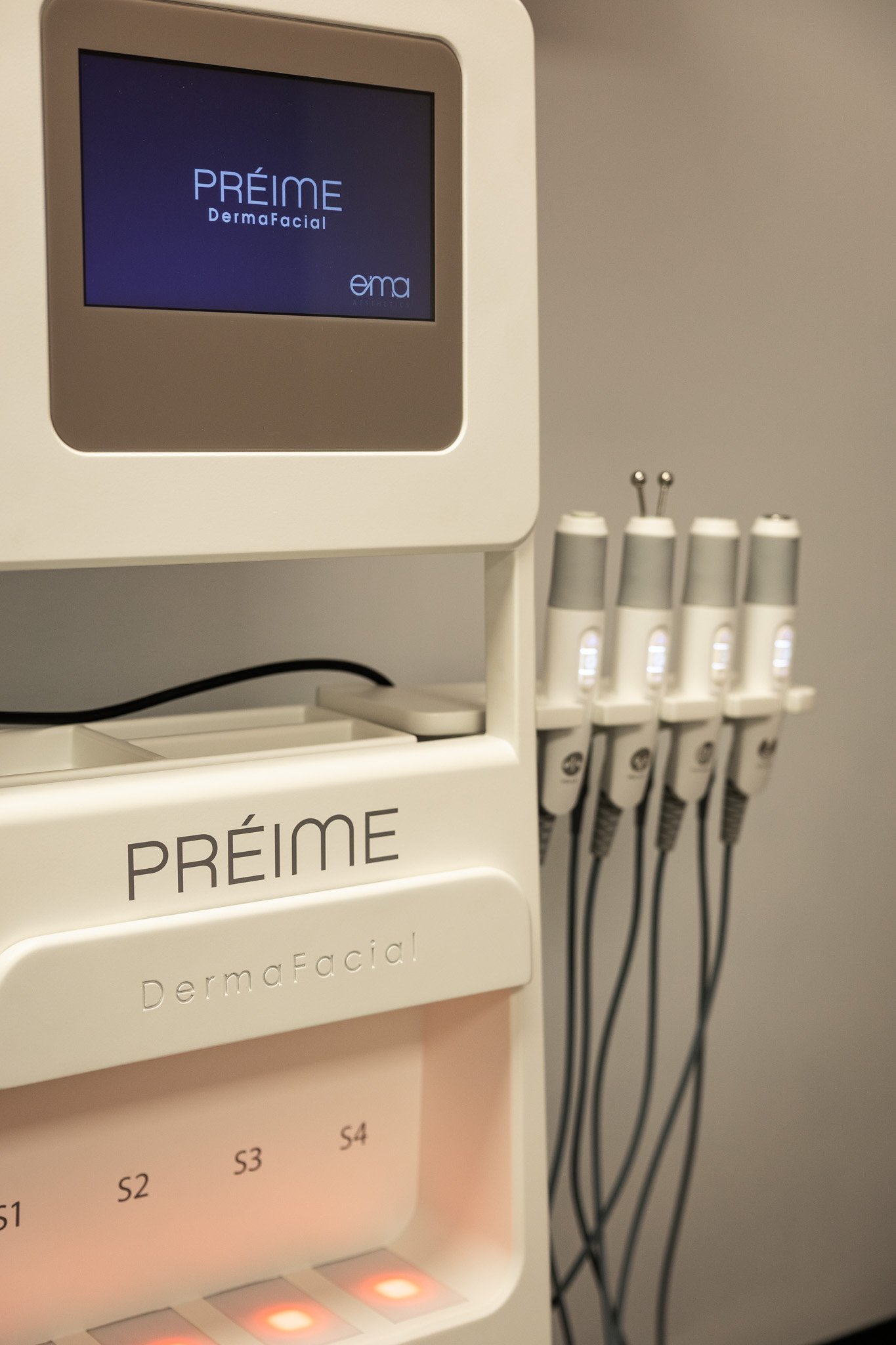 Preime Dermafacial device in Tiffin, Ohio. Buff Aesthetics