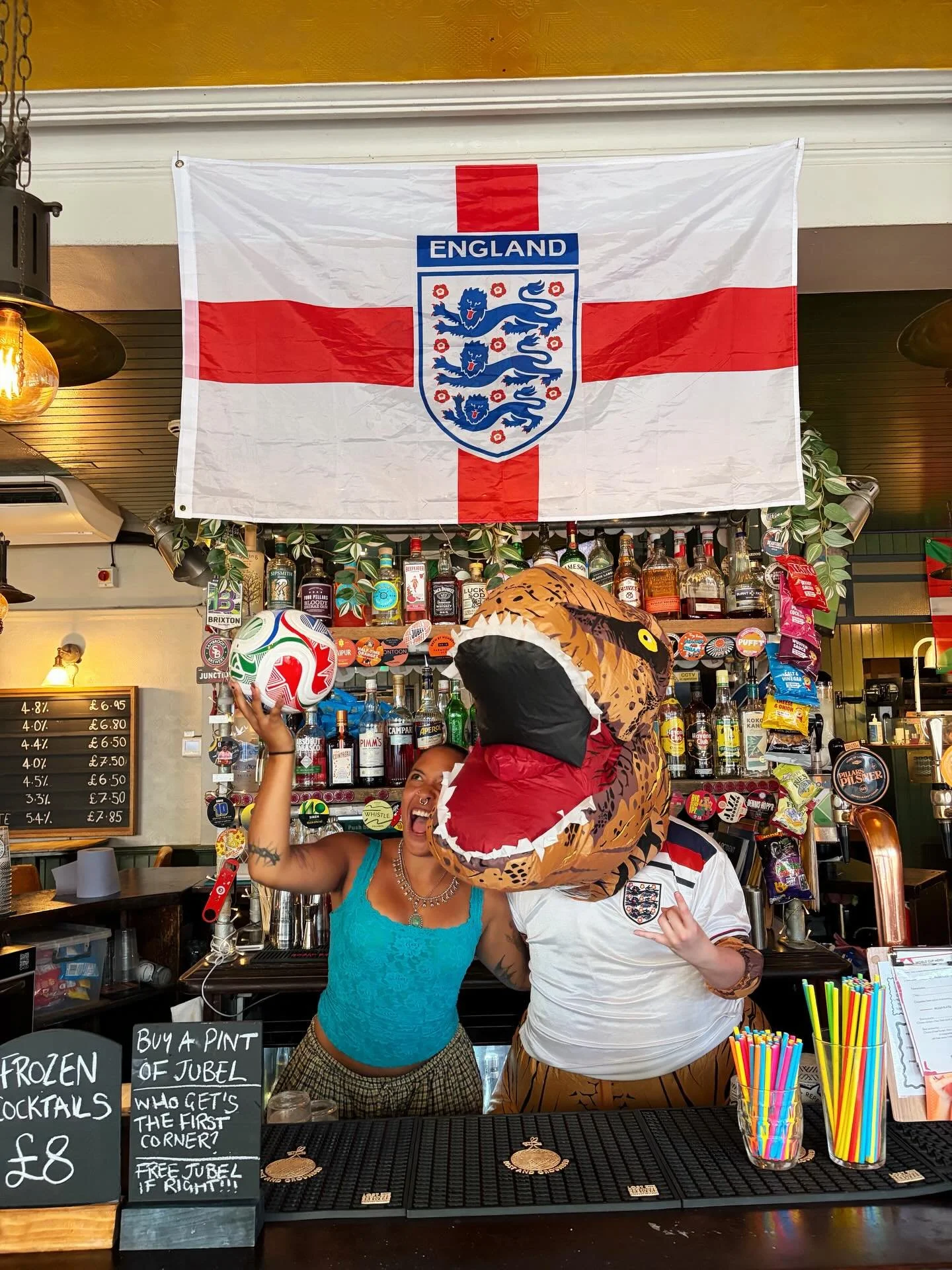 WORLD CUP AT THE COACH ⚽️⚽️⚽️