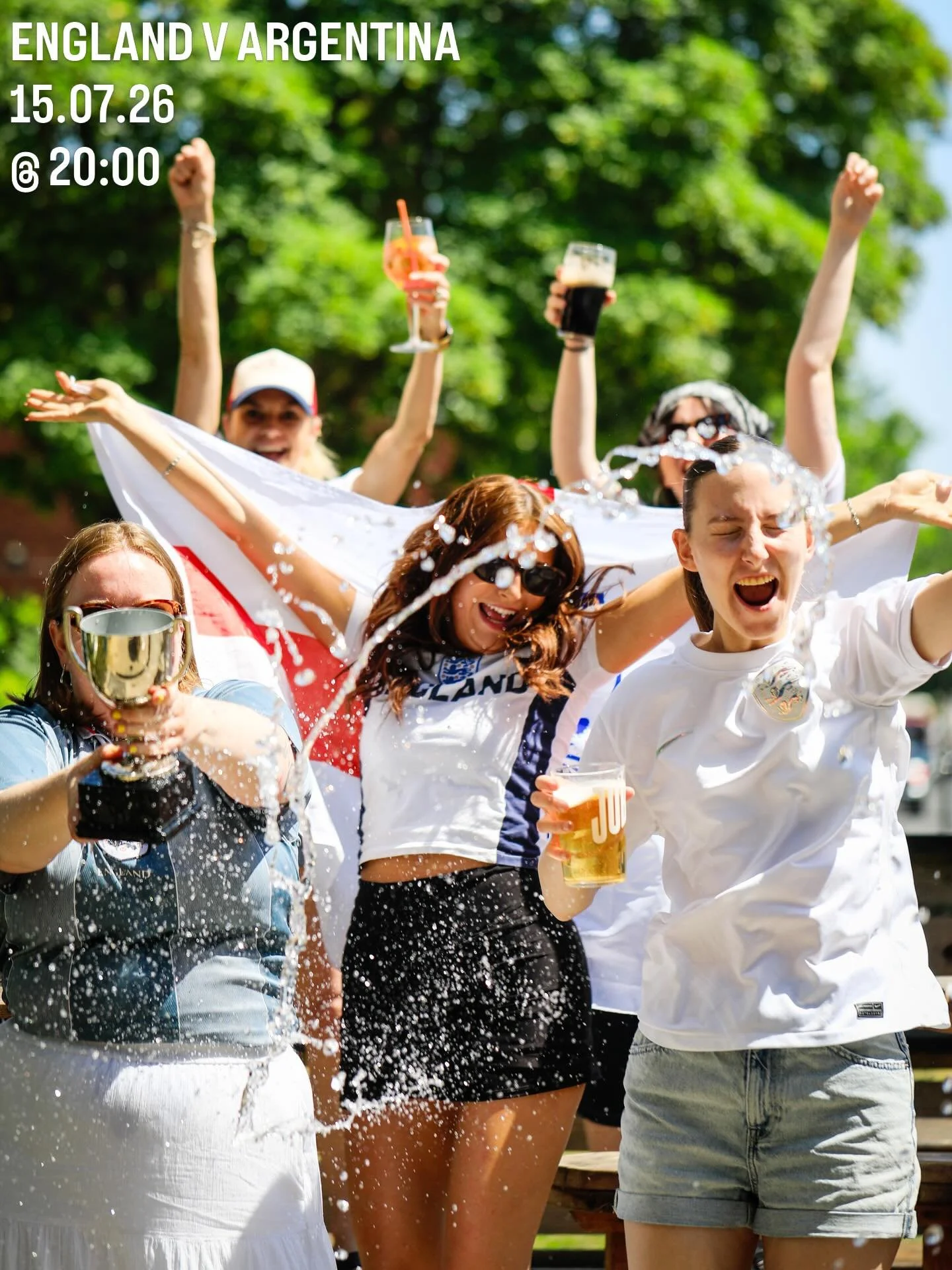 WE&rsquo;RE THROUGH TO THE SEMIS!!!! 

IT&rsquo;S COMING HOME 🏴󠁧󠁢󠁥󠁮󠁧󠁿

we are fully booked for the game on Wednesday, but will have plenty of walk in standing space available ⚽️