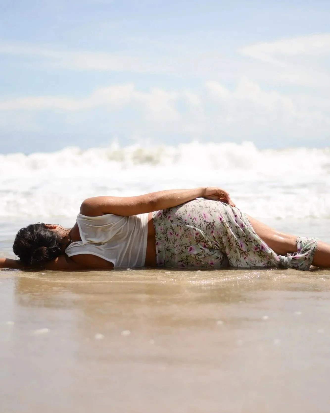 Surrender to those waves