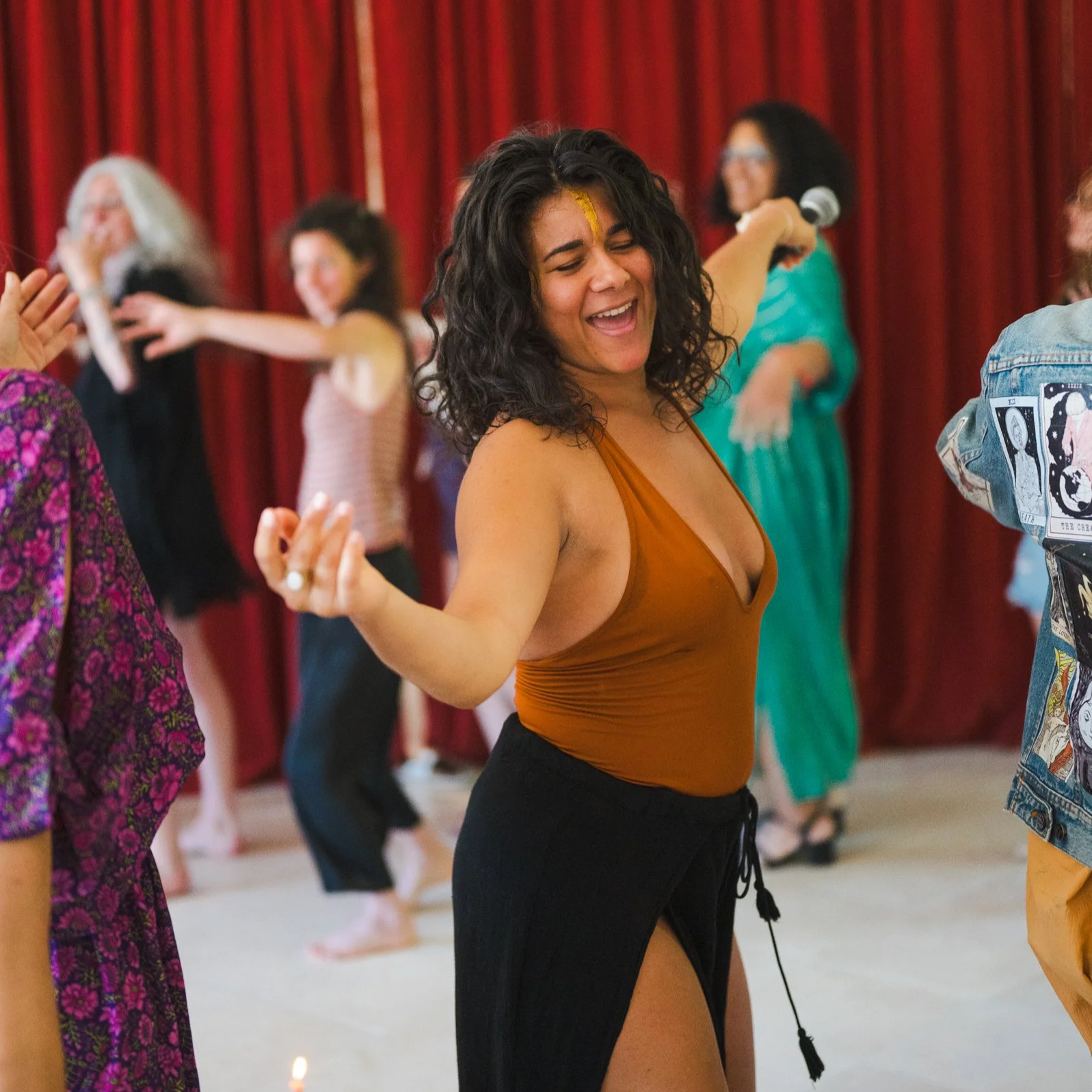 ECSTATIC CELEBRATION ! 