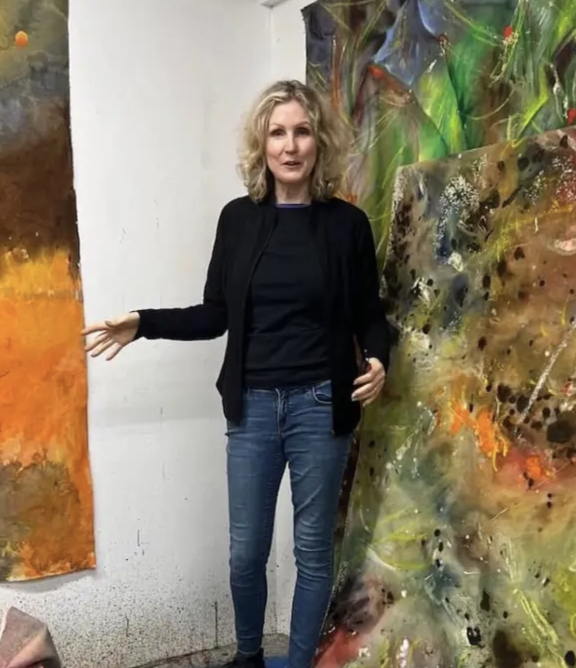 LIZ BAIL