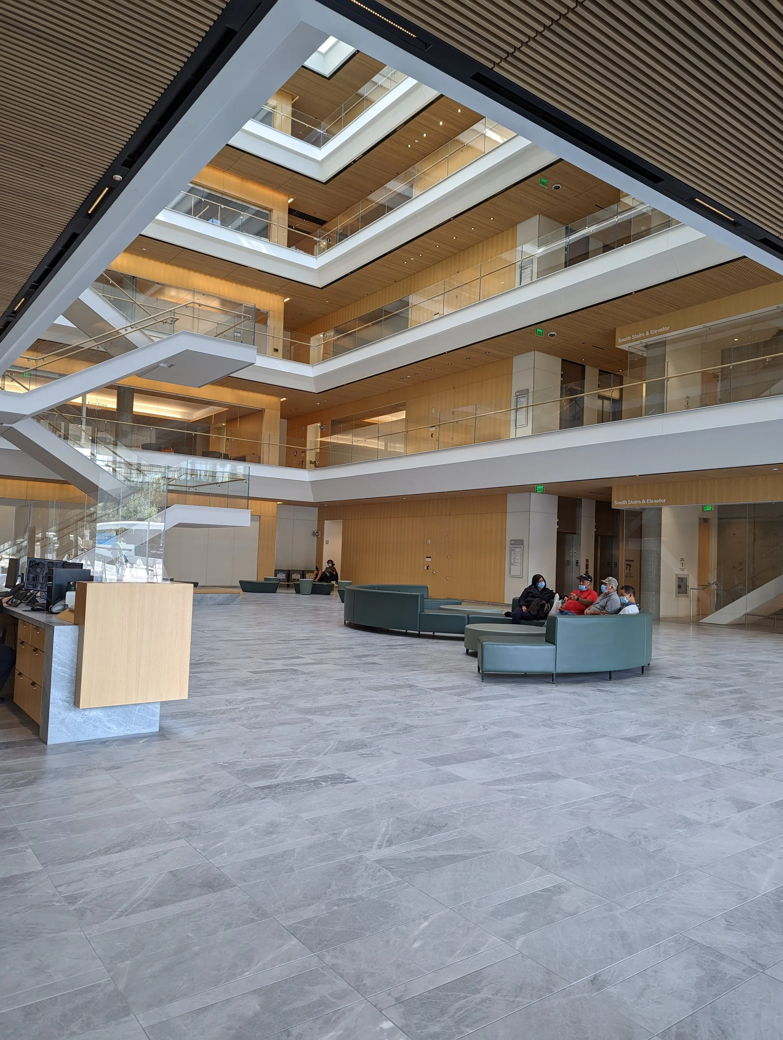 PXL_20221017_205512417.jpg