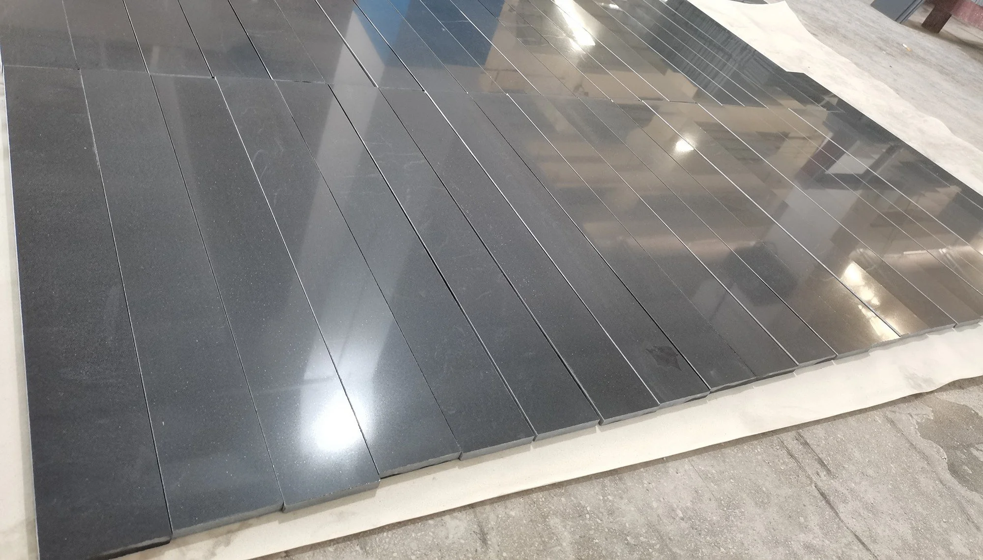 Black Mountain Water Polsihed Tile 417A.jpg