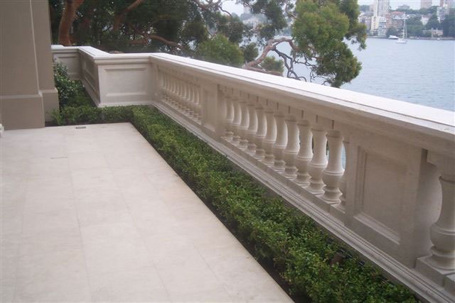 Avalon Palladio Exterior Pavers 036A.jpg