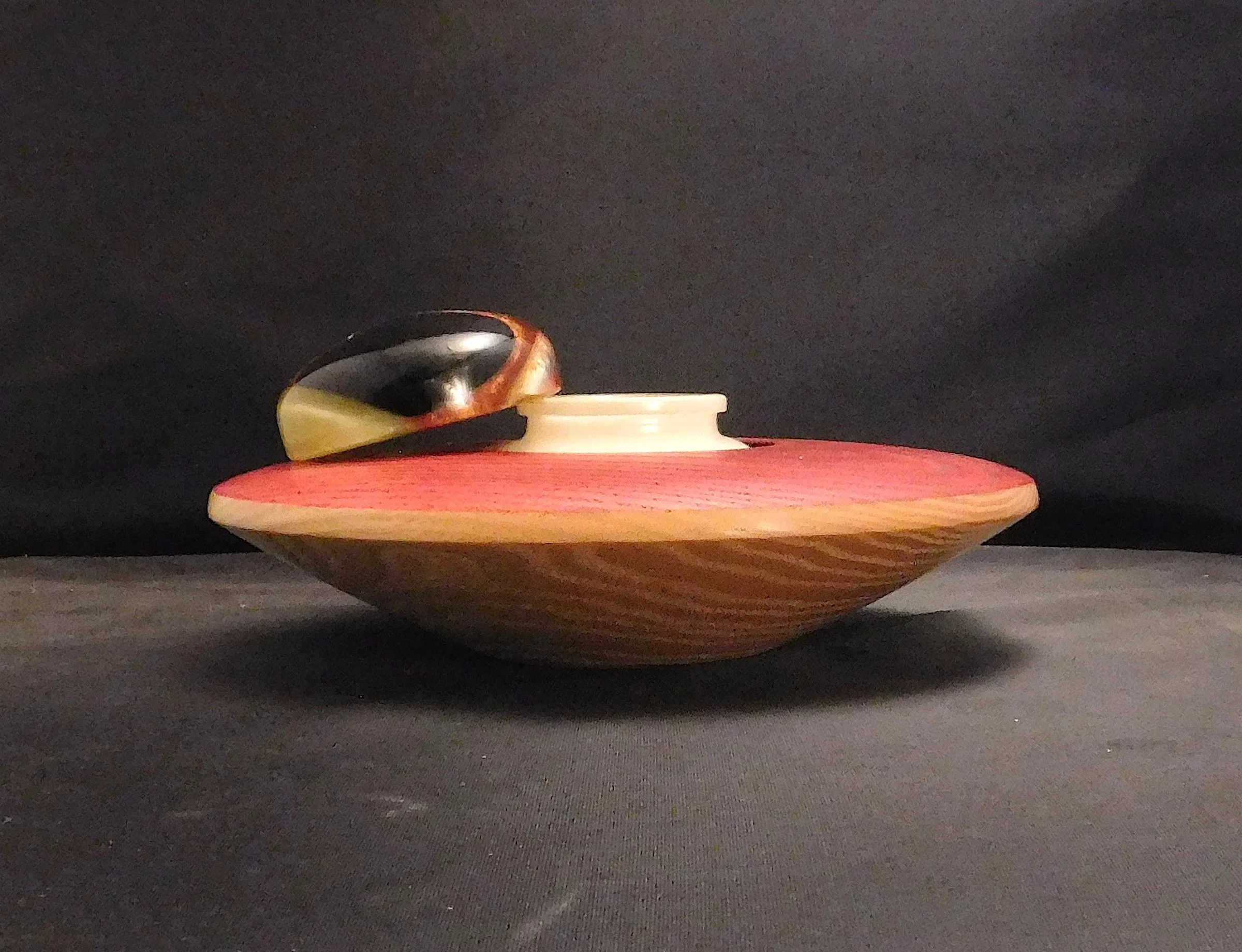 Red oak candle 1.JPG