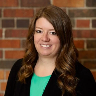Head shot of Maureen Reid