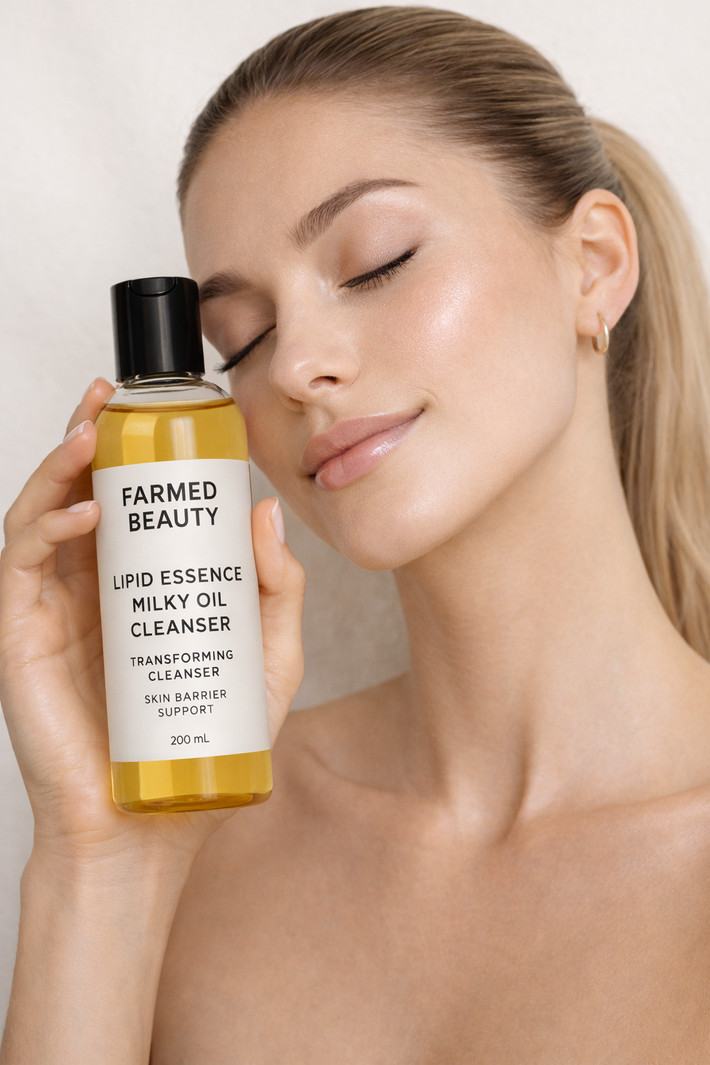 Lipid Essence Milky Oil Cleanser
