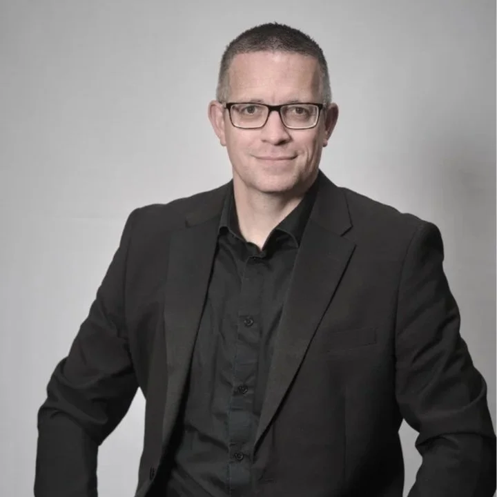 AklPhil+Headshots+T+Hamill+232+%28Large%29.jpg