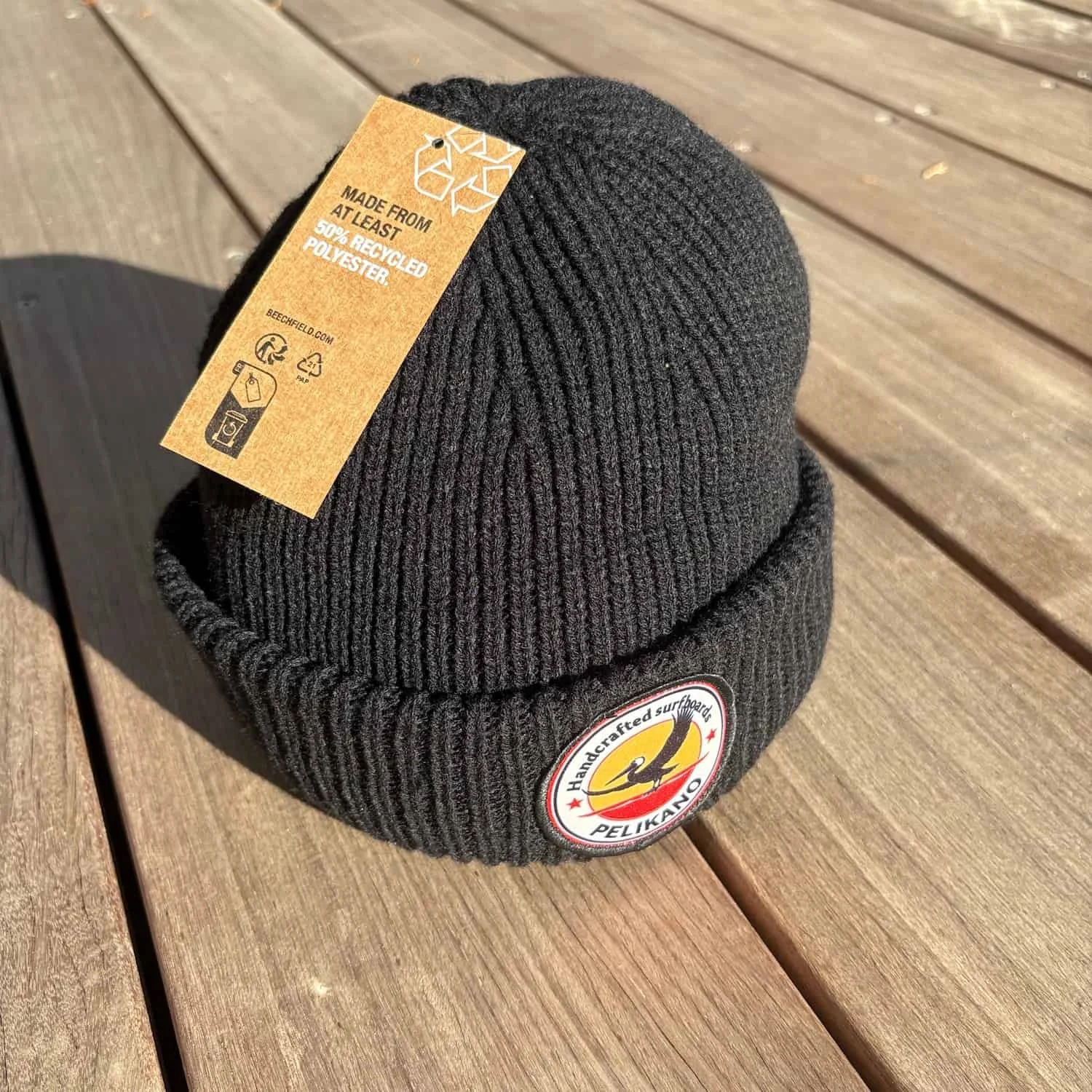 Bonnet_noir_pelikano_2.jpg
