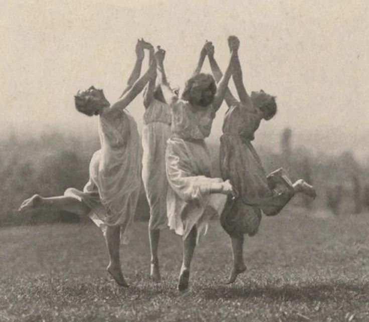 The Lost Art of the Feminine