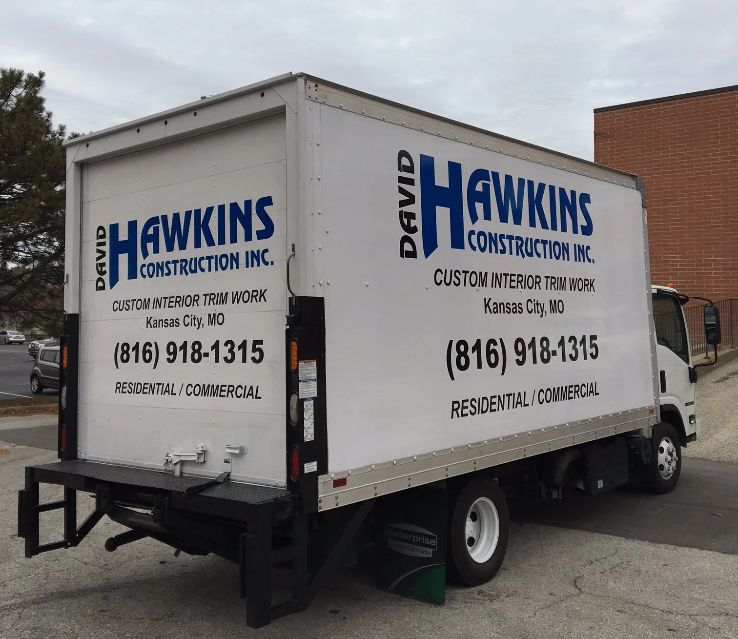 Hawkins+Construction.png