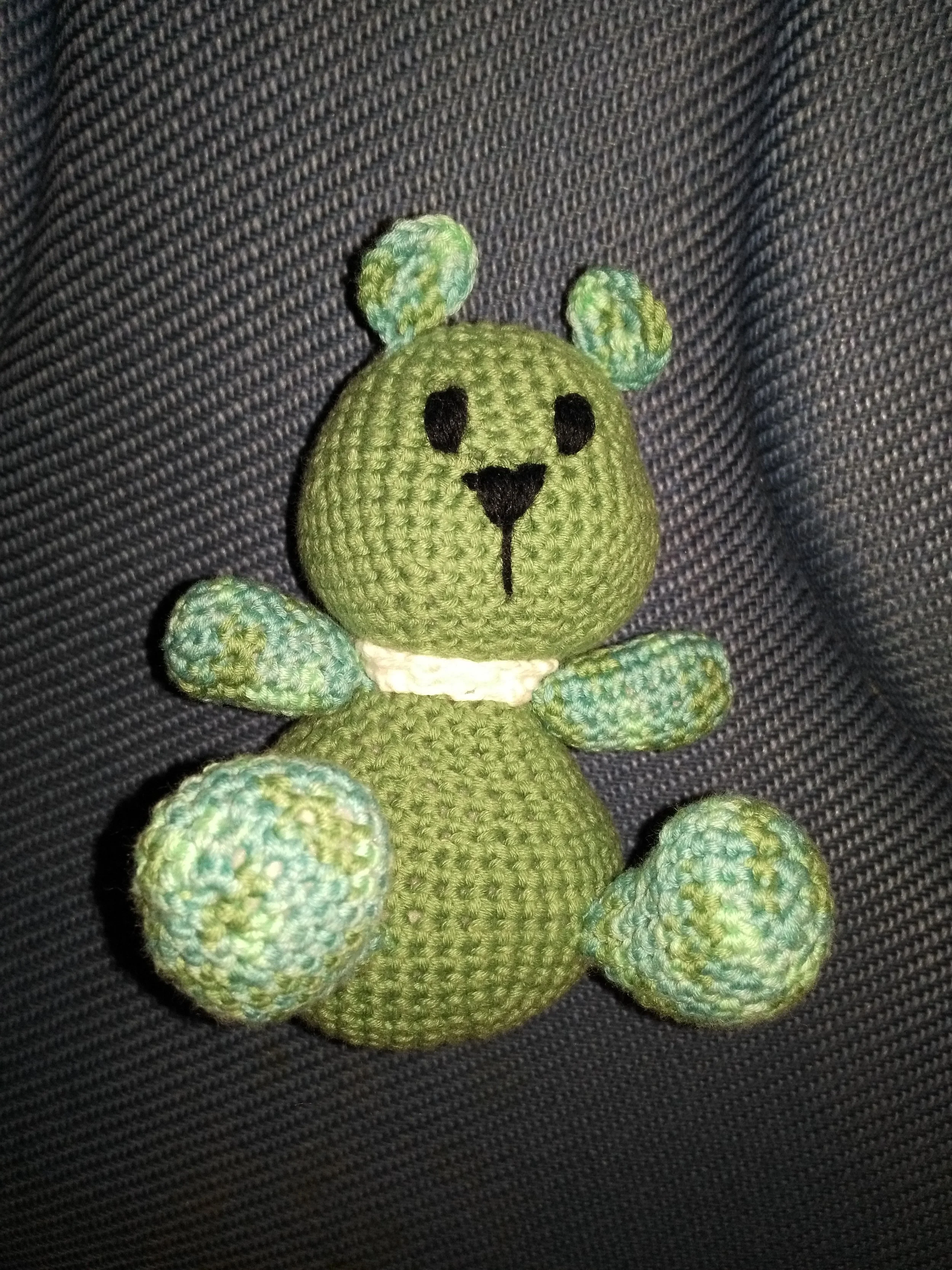 Blågrønn minibjørn.jpg