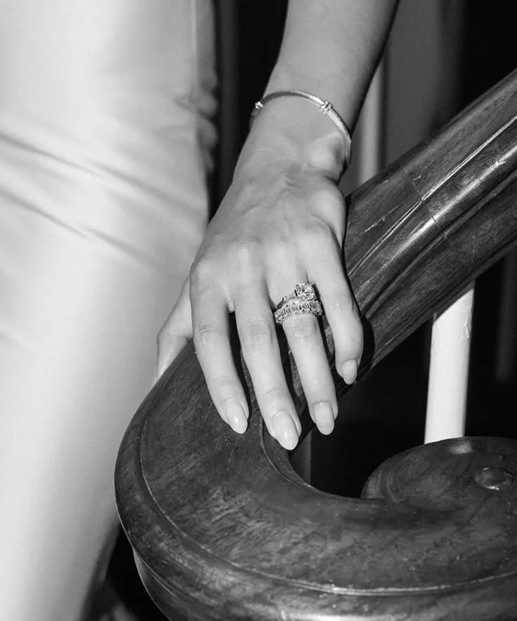 Cochrane custom jeweller
Calgary fine jewellery designer
Cochrane diamond boutique
Alberta engagement rings
Canadian diamond jeweller near me
Ethical jewellery Alberta
By-appointment jeweller Cochrane
Custom wedding bands Calgary
GIA diamond