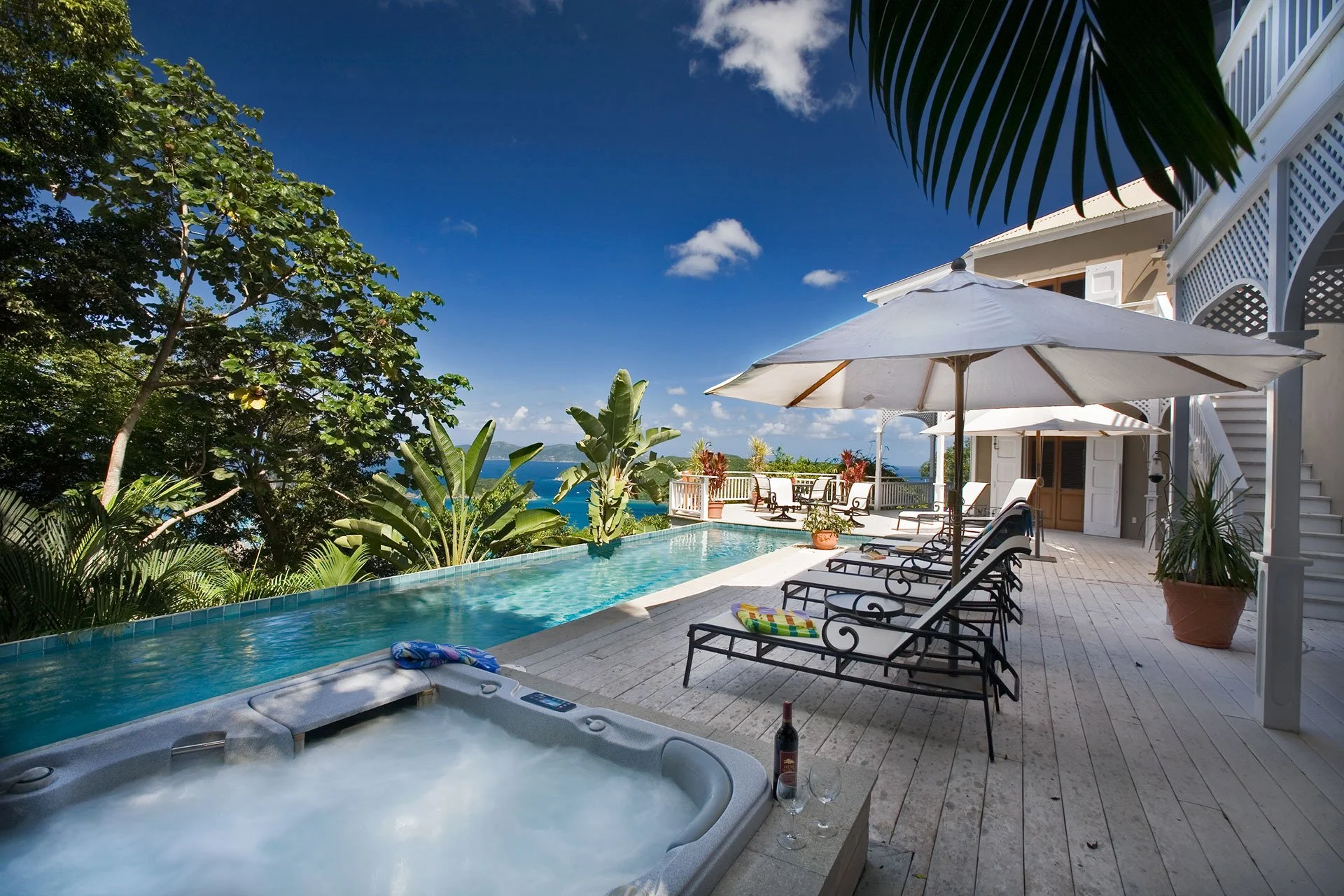 Spa & pool from lower level deck