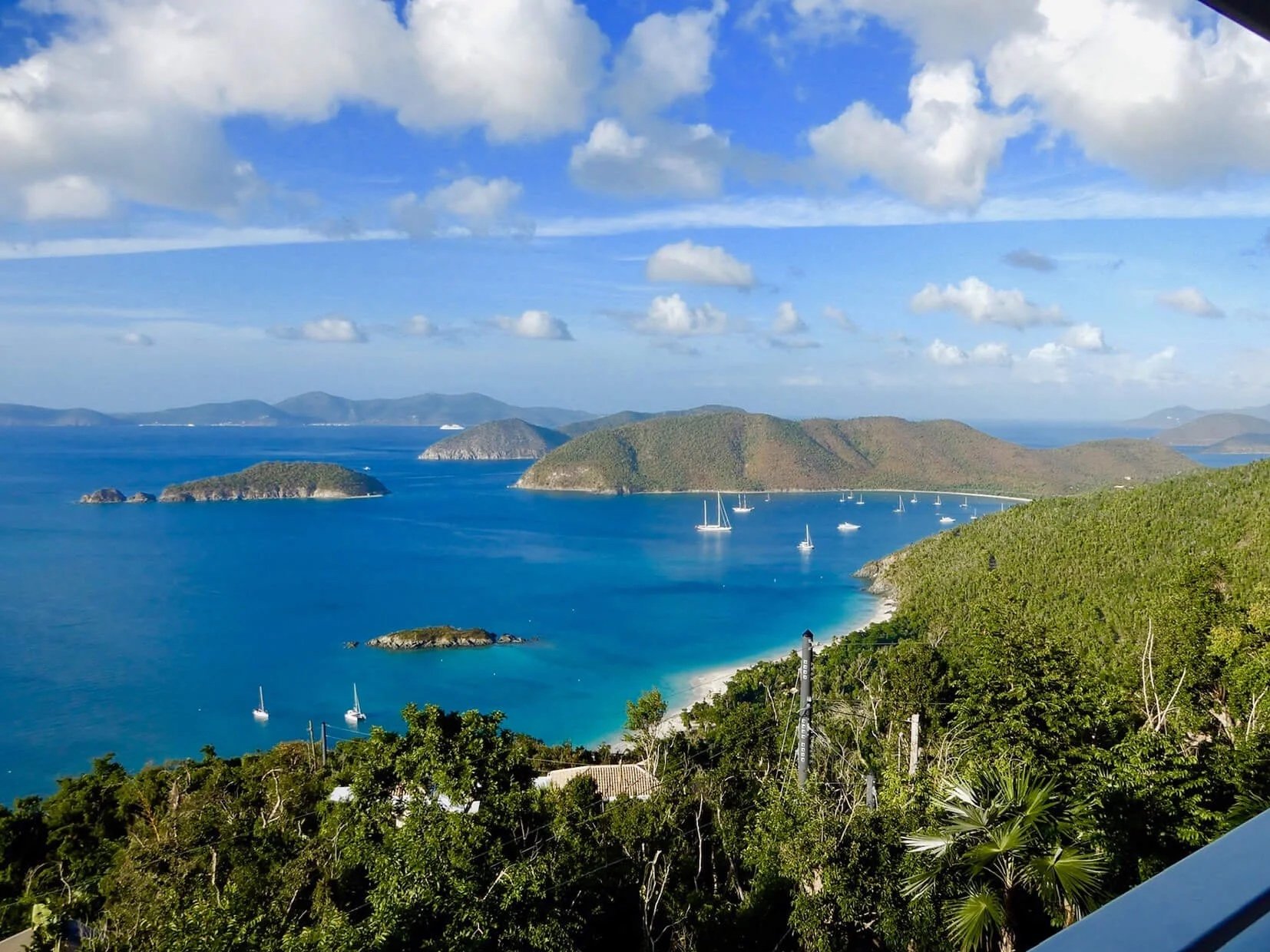 Cinnamon Bay from main level