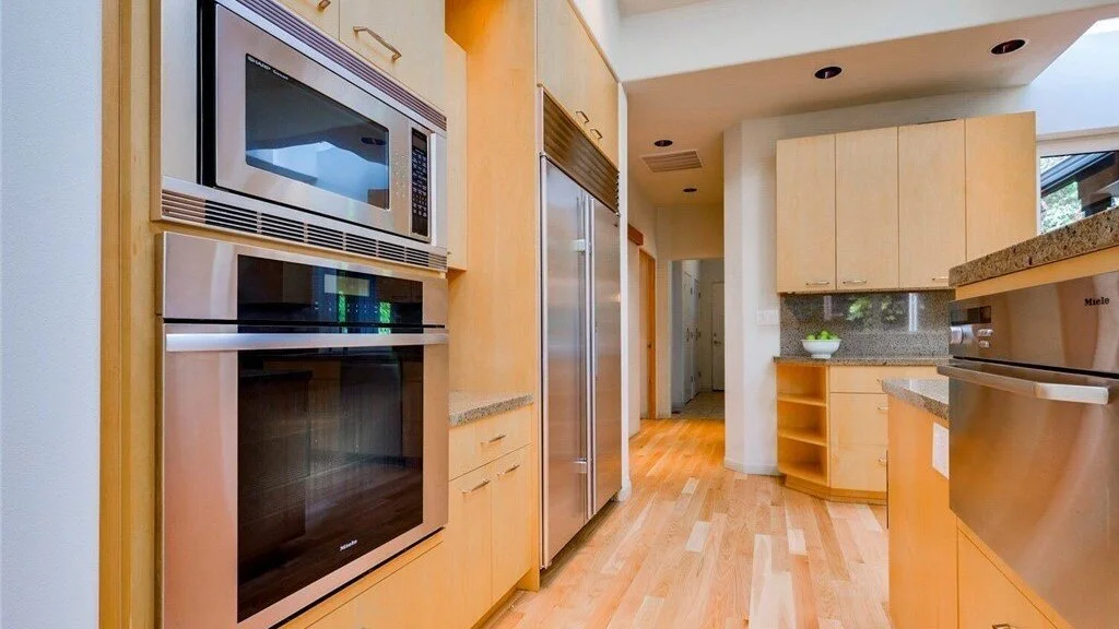 Kala Point Custom Home (9).jpg