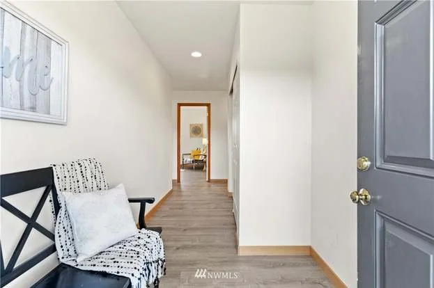 Hallway at 12112 Roosevelt Rd, Snohomish, WA 98290