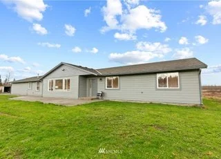 Back of home at 12112 Roosevelt Rd, Snohomish, WA 98290