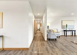 Livingroom into hallway at 111 Roosevelt Rd, Snohomish, WA 98290