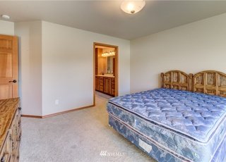 Bedroom with attached bathroom at 104 Quail Lane Cashmere WA 98815
