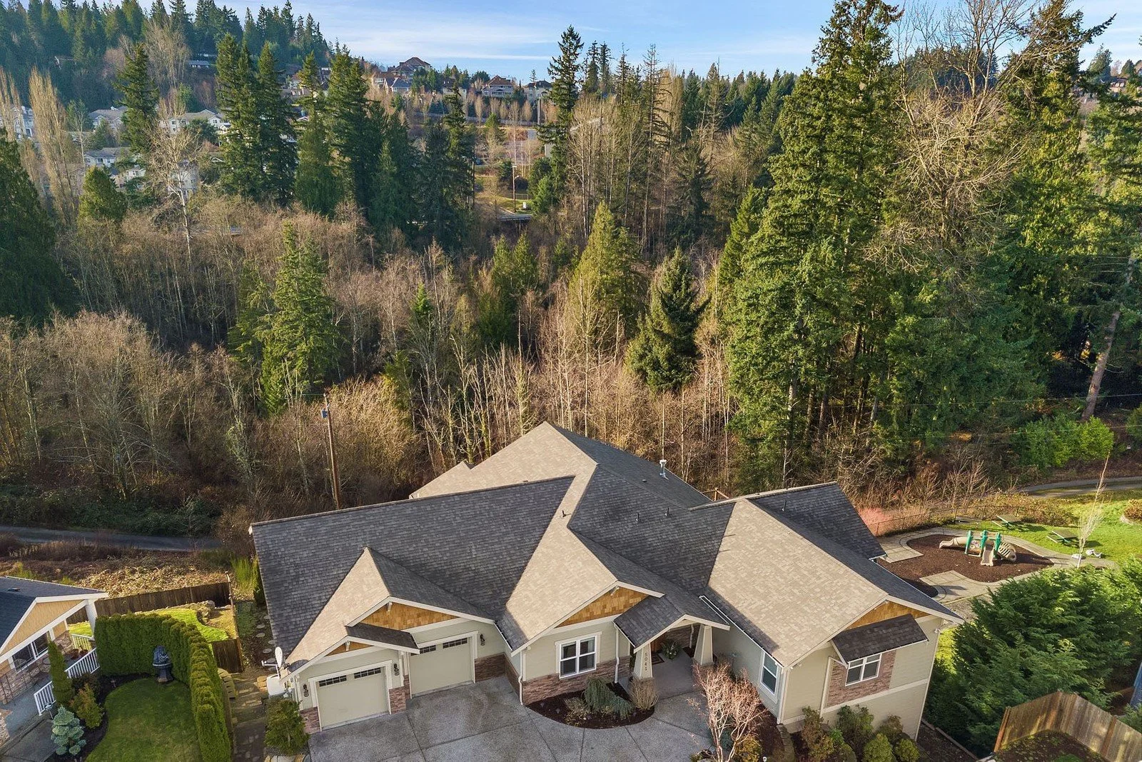 5041 240th Place SE Sammamish - Barry Long (1).jpg