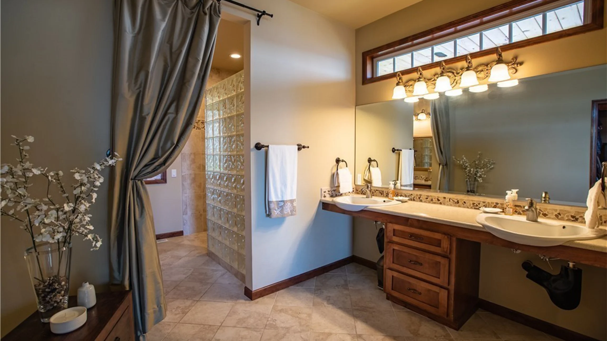 1311 Mukilteo Lane Mukilteo, WA 98275 - Alfred Bolin (22).jpg