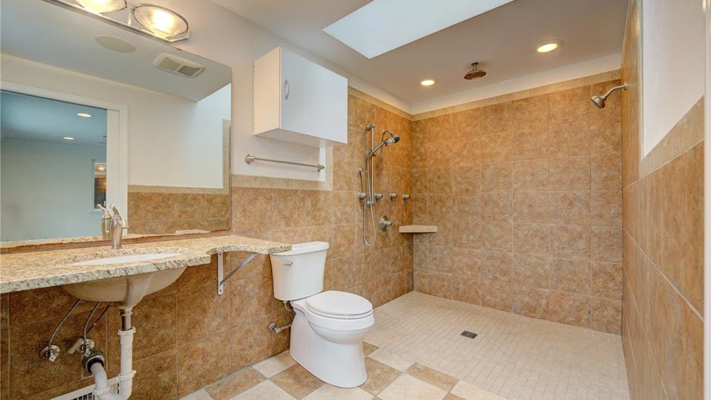 1405 Lake View Avenue - Snohomish, WA (28).jpg