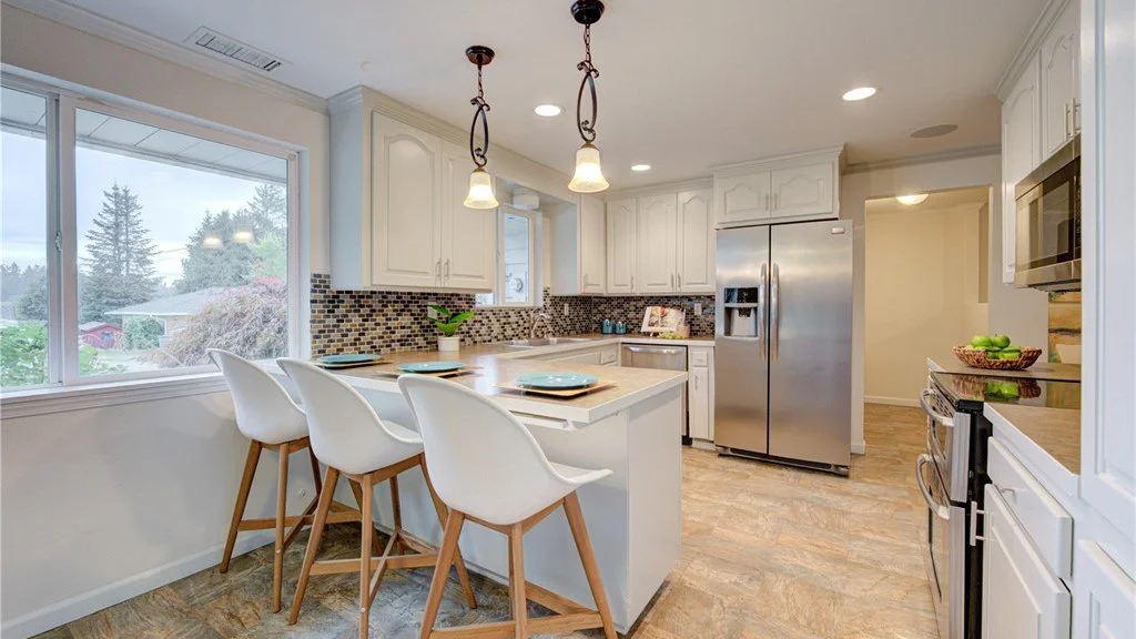 1405 Lake View Avenue - Snohomish, WA (5).jpg