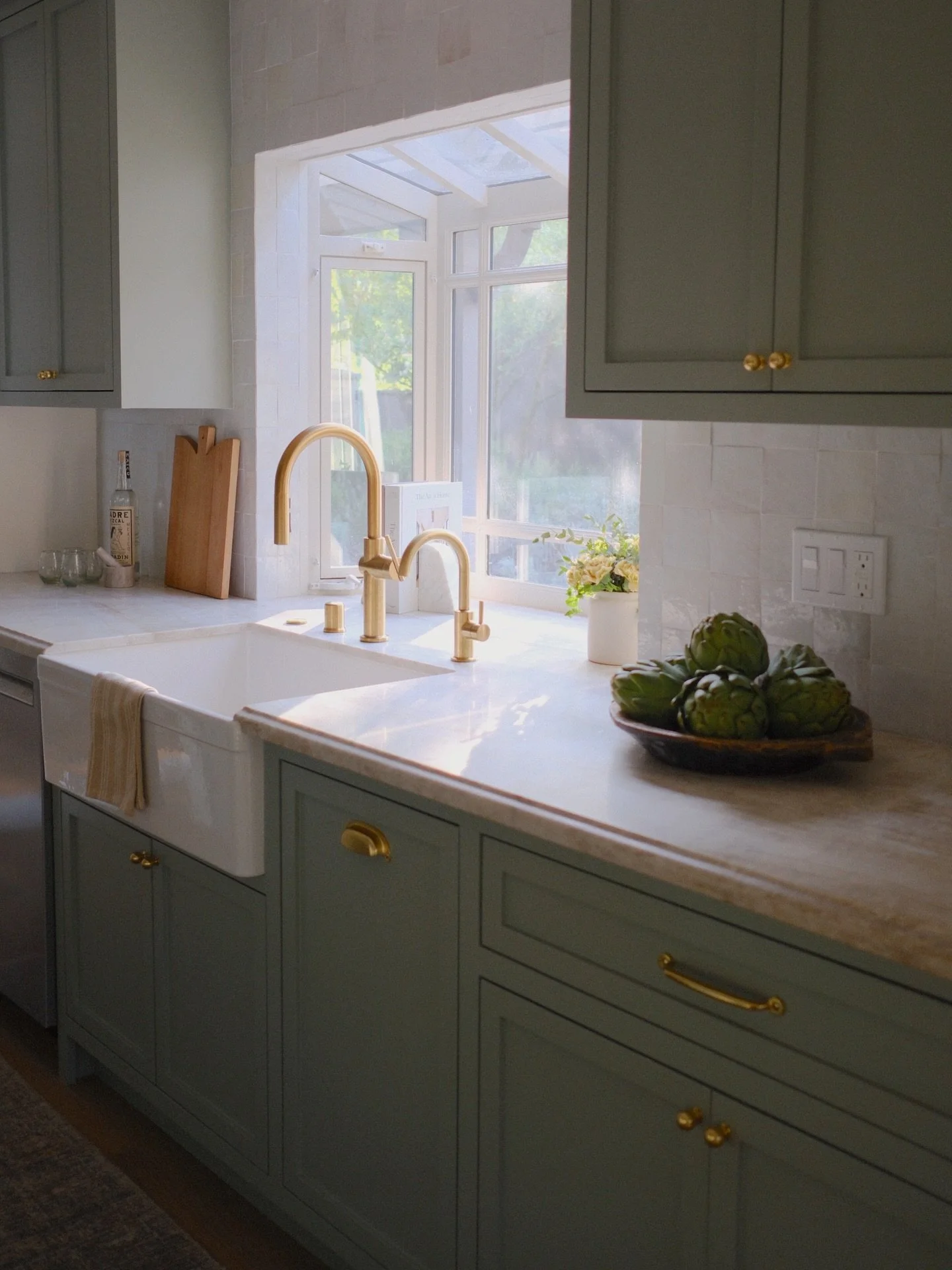 The warmth of Alta Mesa project, captured on film. Behind the scenes of shoot day&mdash;can&rsquo;t wait to share the selects.