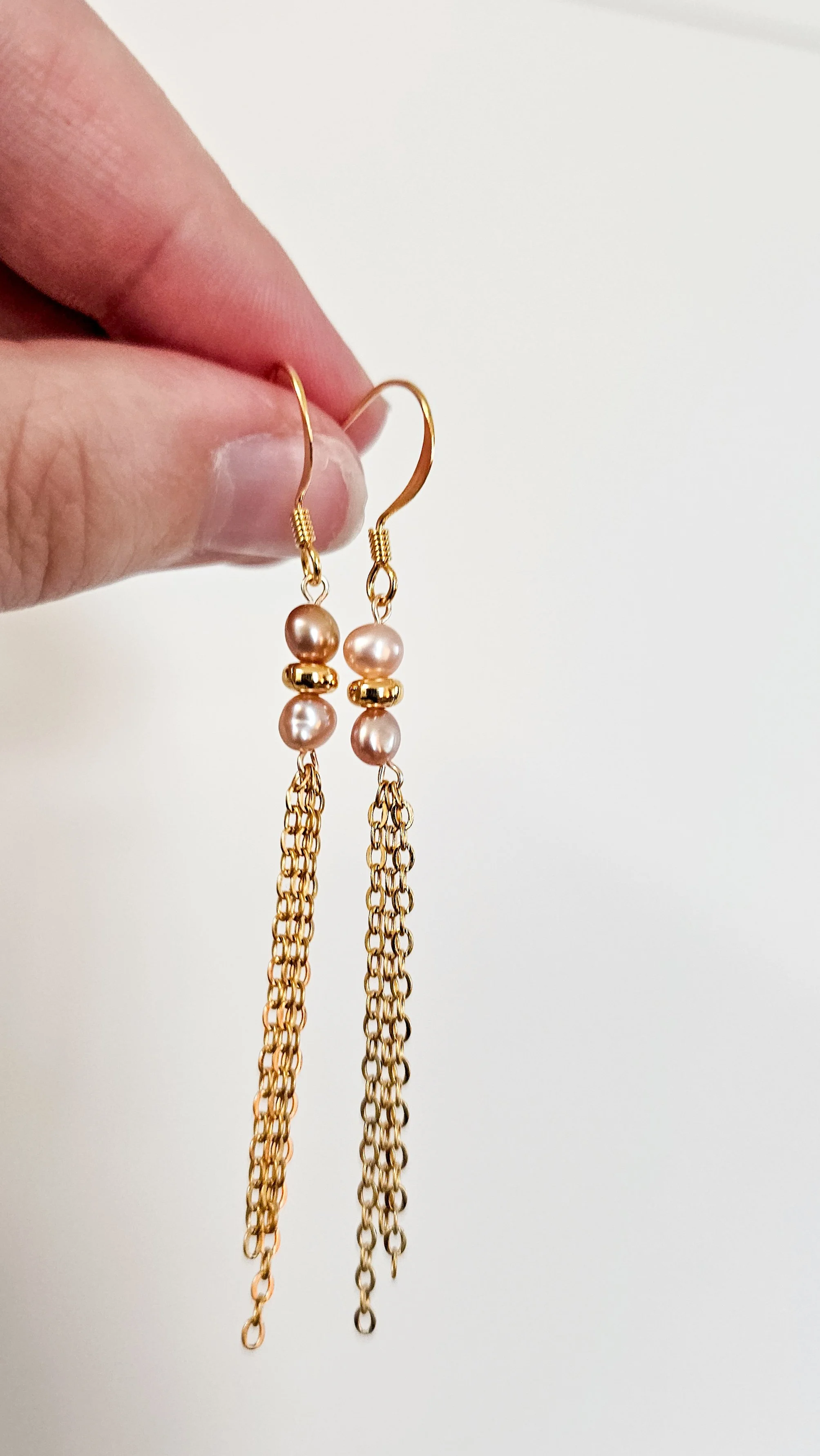 Lavender Pearl Tassel Earring ✦Gold✦