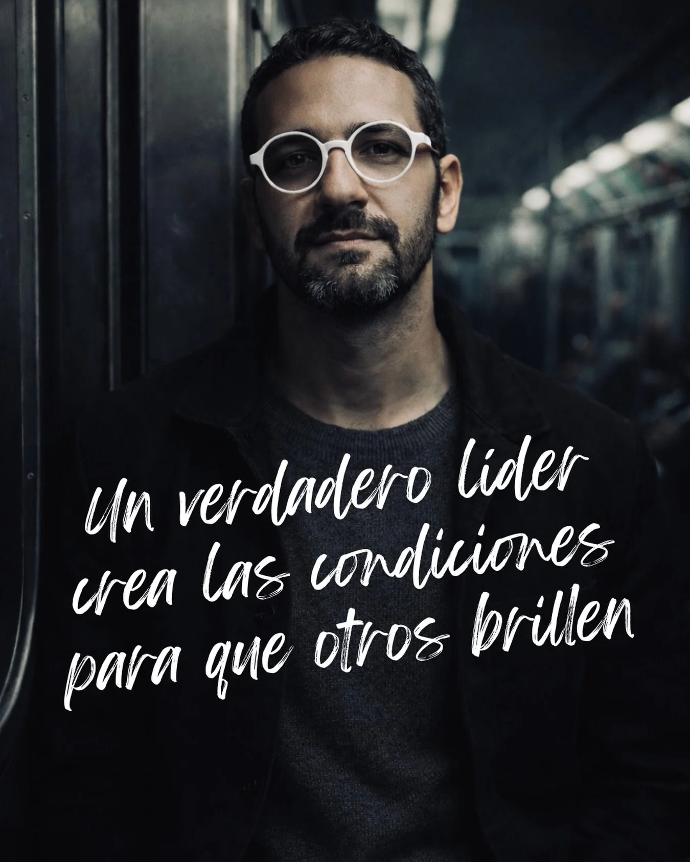 &iquest;Creaste hoy las condiciones para que otros brillen? Felicidades! eres un buen l&iacute;der.

La seguridad psicol&oacute;gica no es un lujo de las empresas progresistas. Es la variable que separa a los equipos que innovan de los que sobreviven