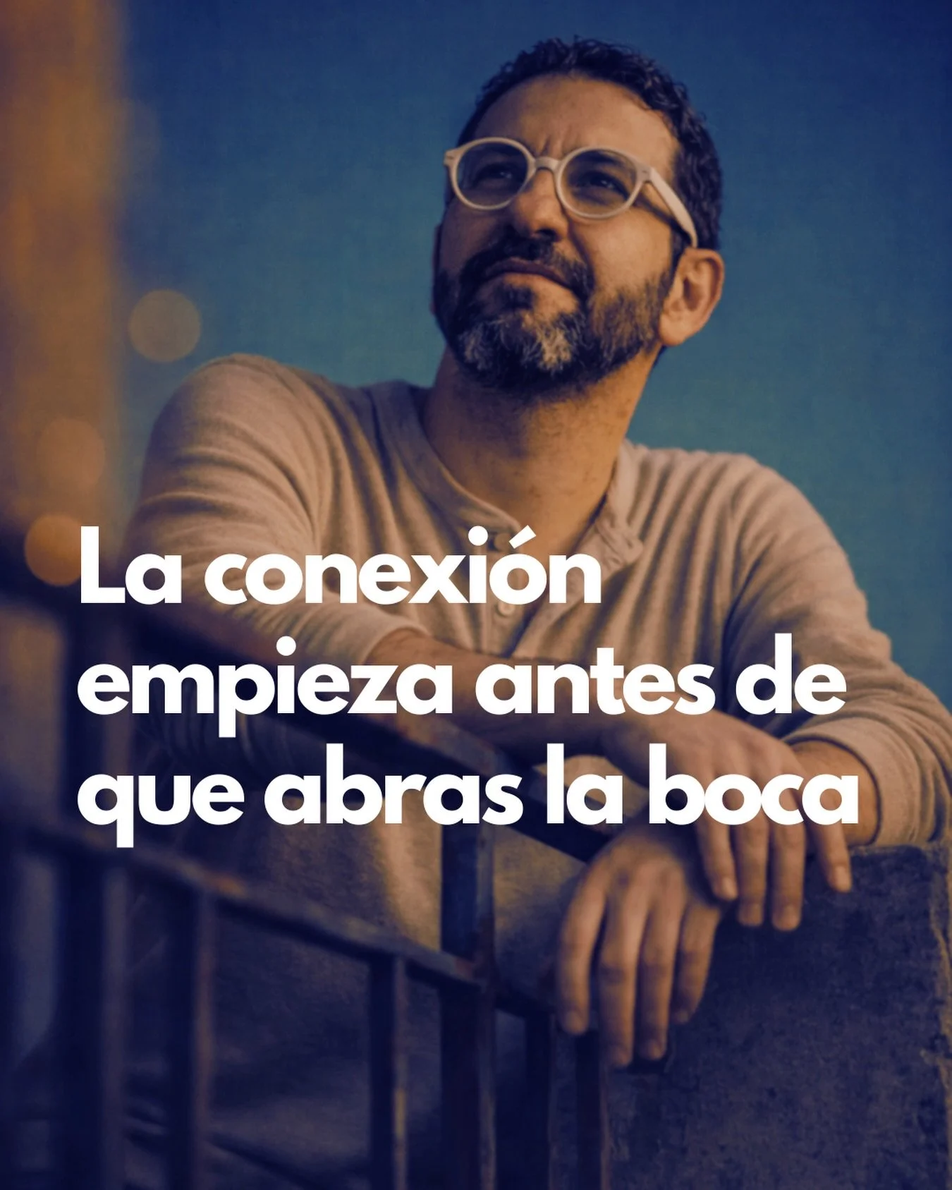 Ayer estaba en una grabaci&oacute;n para uno de mis clientes.

Est&aacute;bamos hablando de liderazgo y conexi&oacute;n y en un momento, uno de los participantes dijo algo que no esperaba.

Me dijo que desde antes de que yo llegara a saludarlos (toda