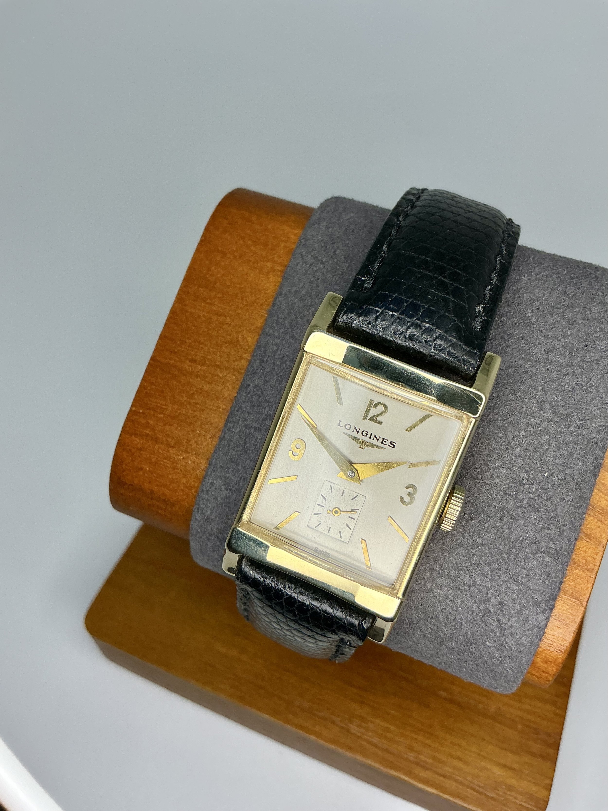 Vintage Longines 14K Gold Rectangular Dress Watch c.1950 – Cal. 9L