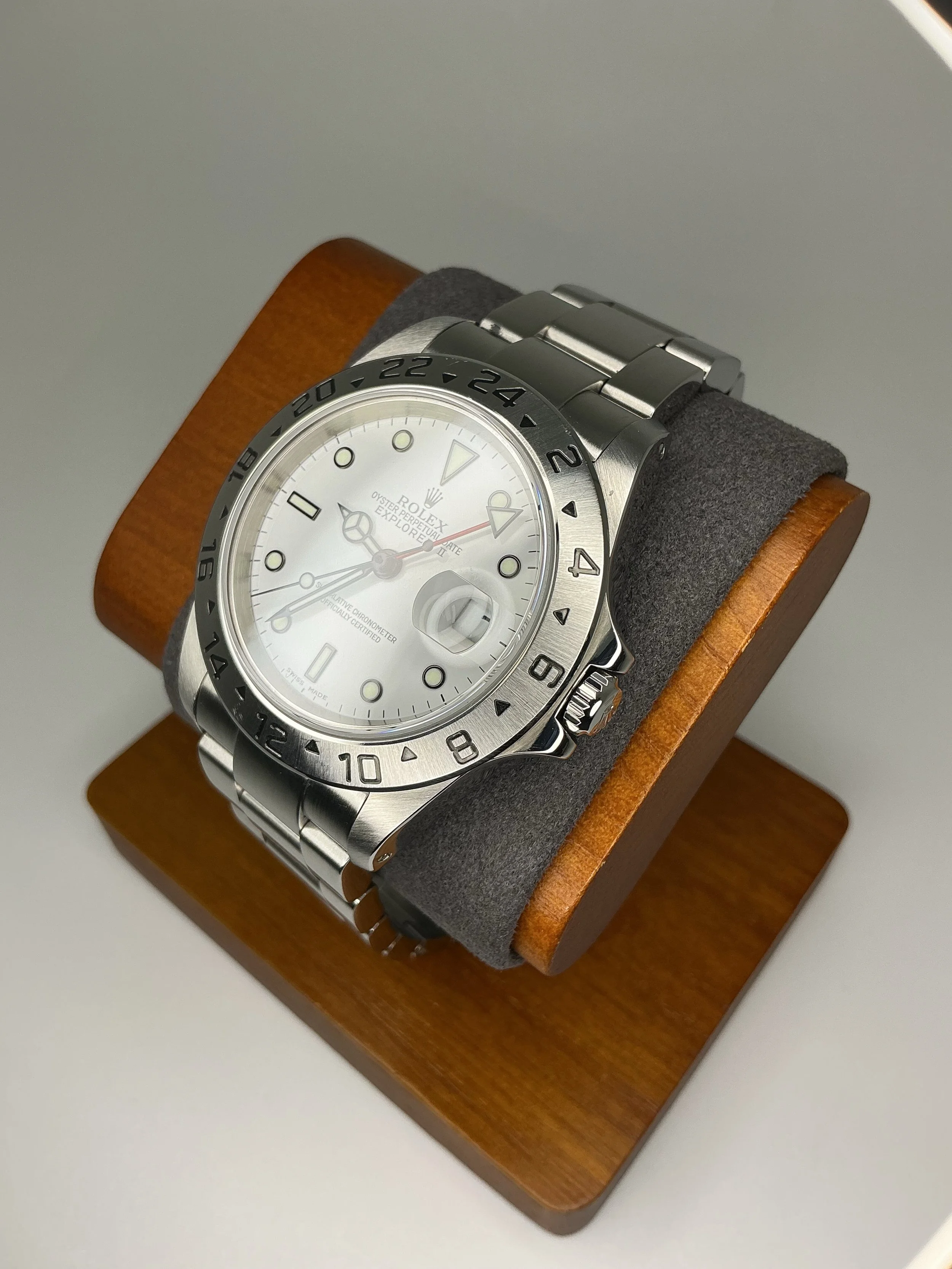 2002 Rolex 16570 Explorer II Polar Full Set