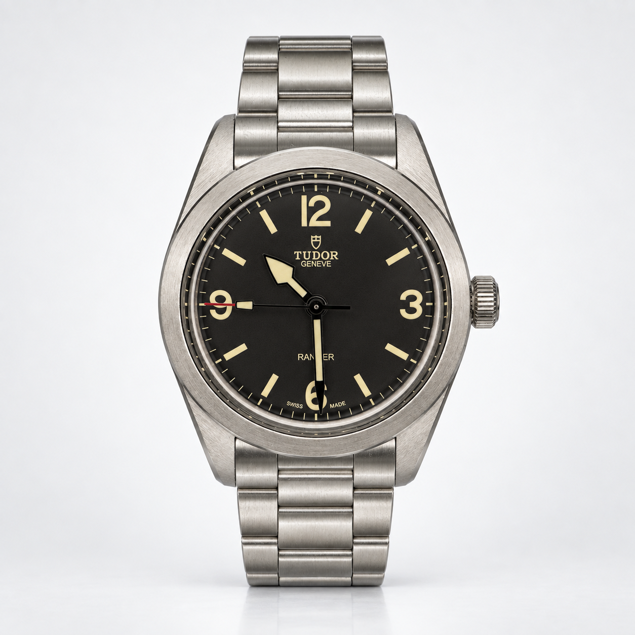 Tudor Ranger 39mm M79950 – Black Dial | Bracelet + NATO | Full Set