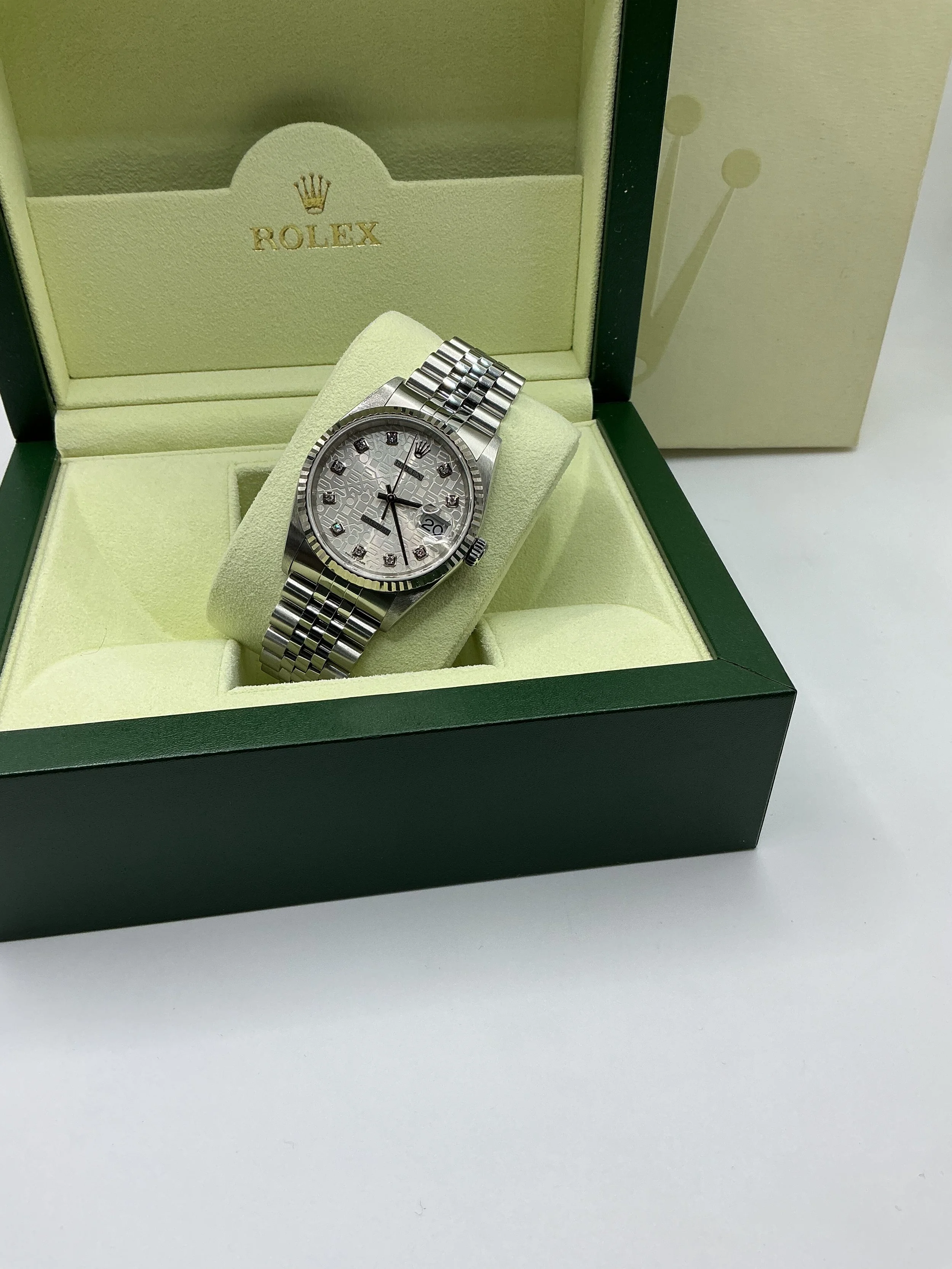 Rolex Datejust 36 Ref. 16234 — Jubilee “Anniversary” Diamond Dial | Box Included