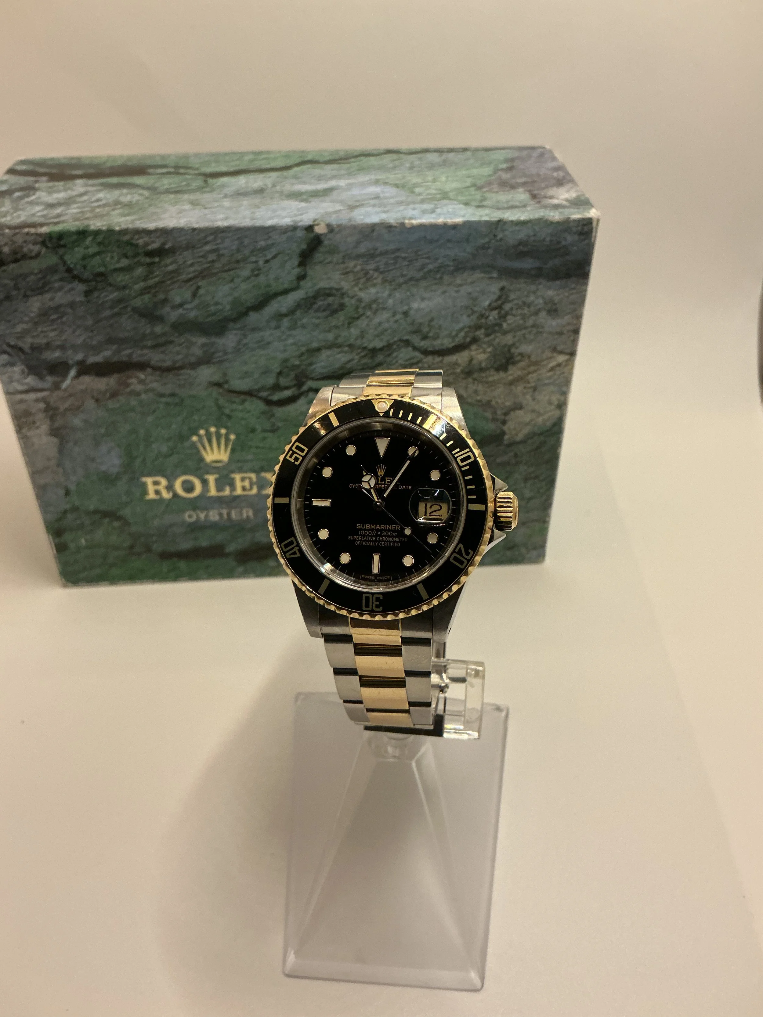 Rolex Submariner Date 16613 – Two-Tone Steel & 18k Yellow Gold