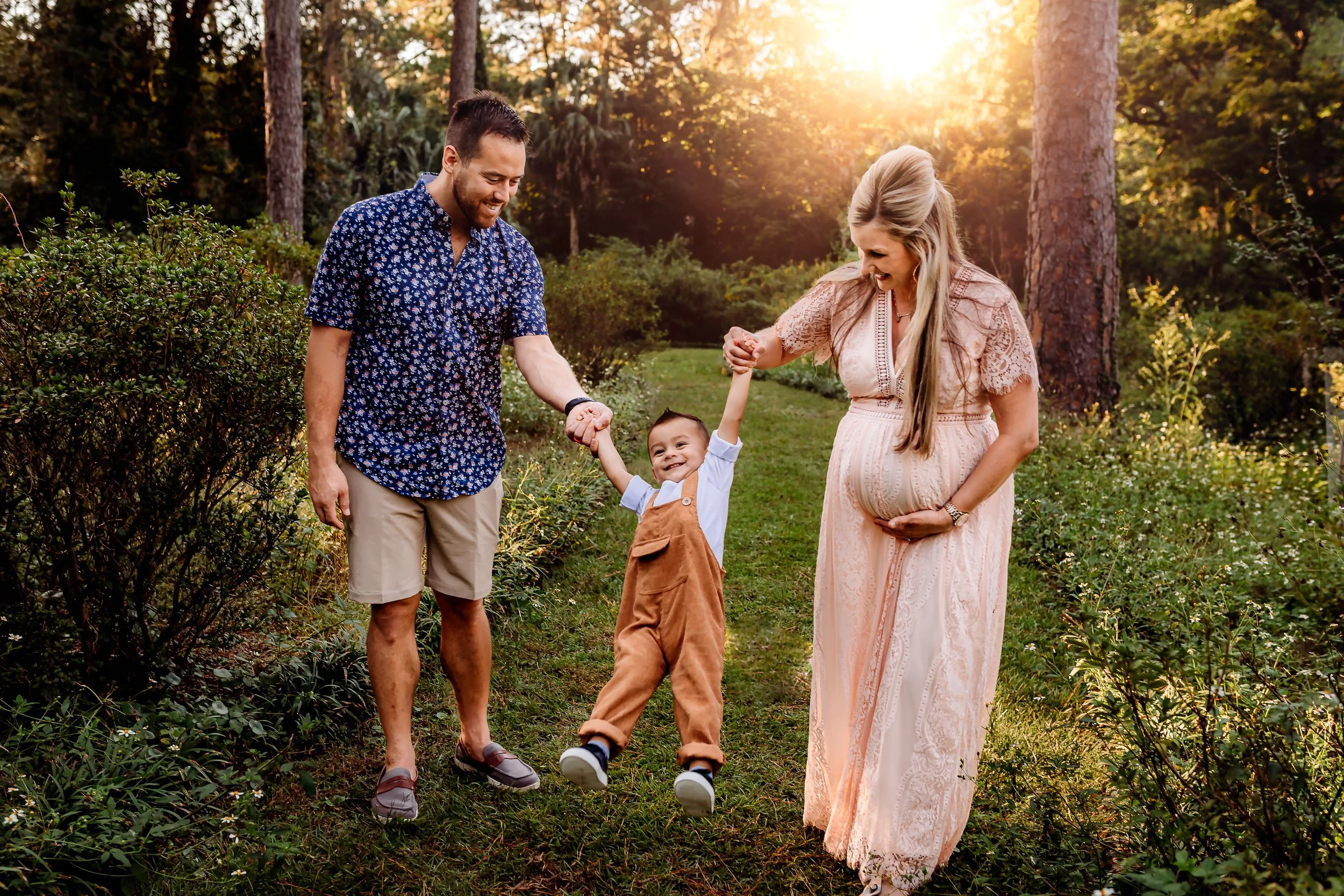 Outdoor natural light sunset maternity photography session at Alfred B. Maclay Gardens State Park in Tallahassee, Florida