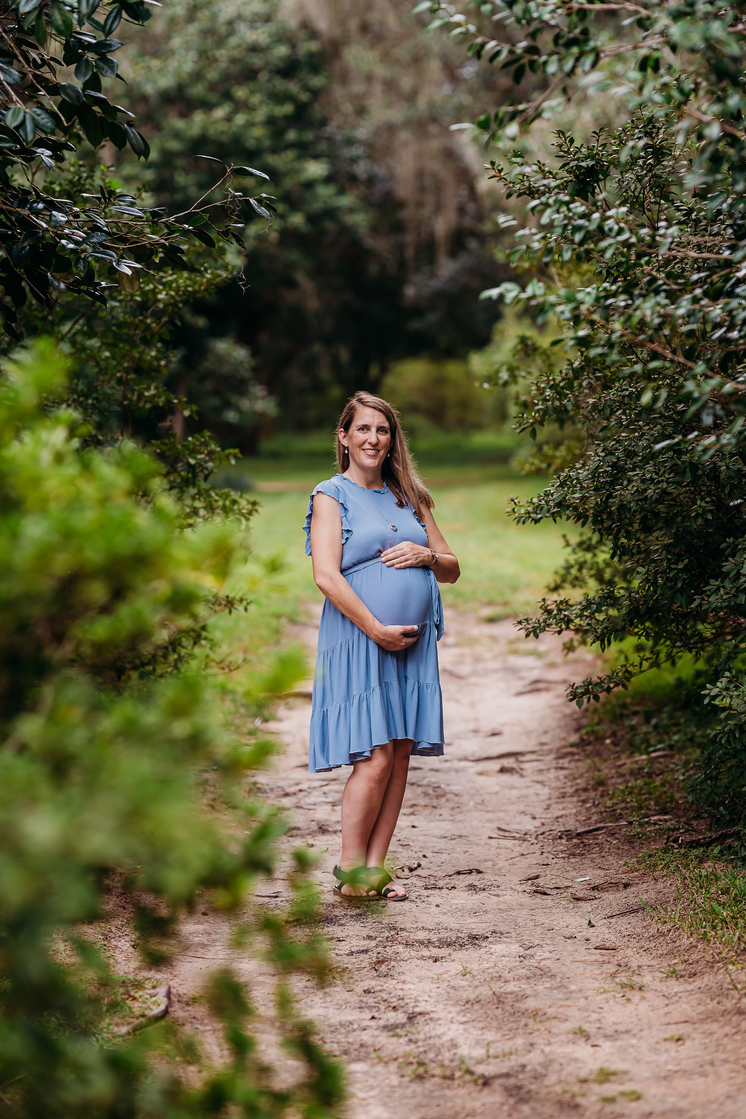 Outdoor natural light sunset maternity photography session at Alfred B. Maclay Gardens State Park in Tallahassee, Florida