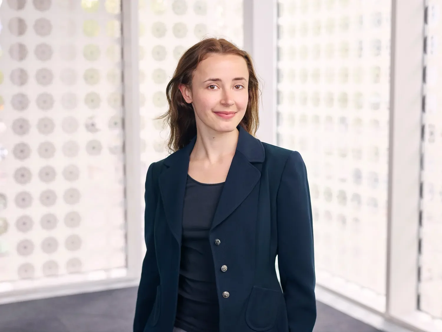 london-tech-developer-in-situ-headshot.webp