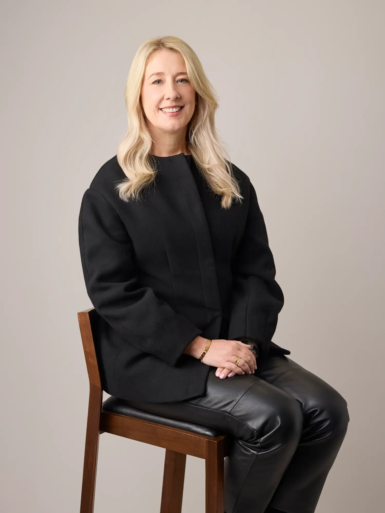 london-commercial-banking-cfo-editorial-portrait.webp