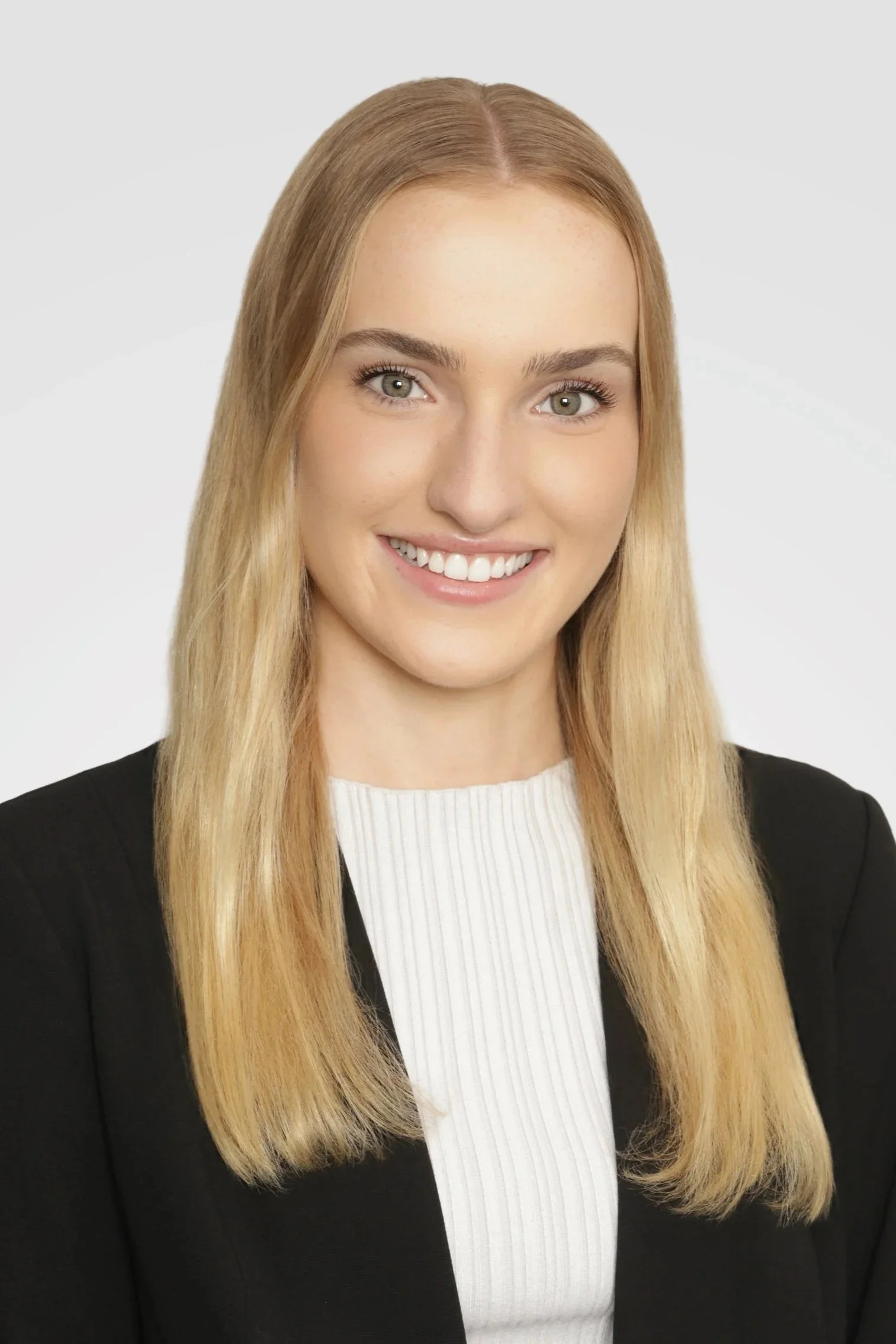 Fuschia Cooper | Paralegal