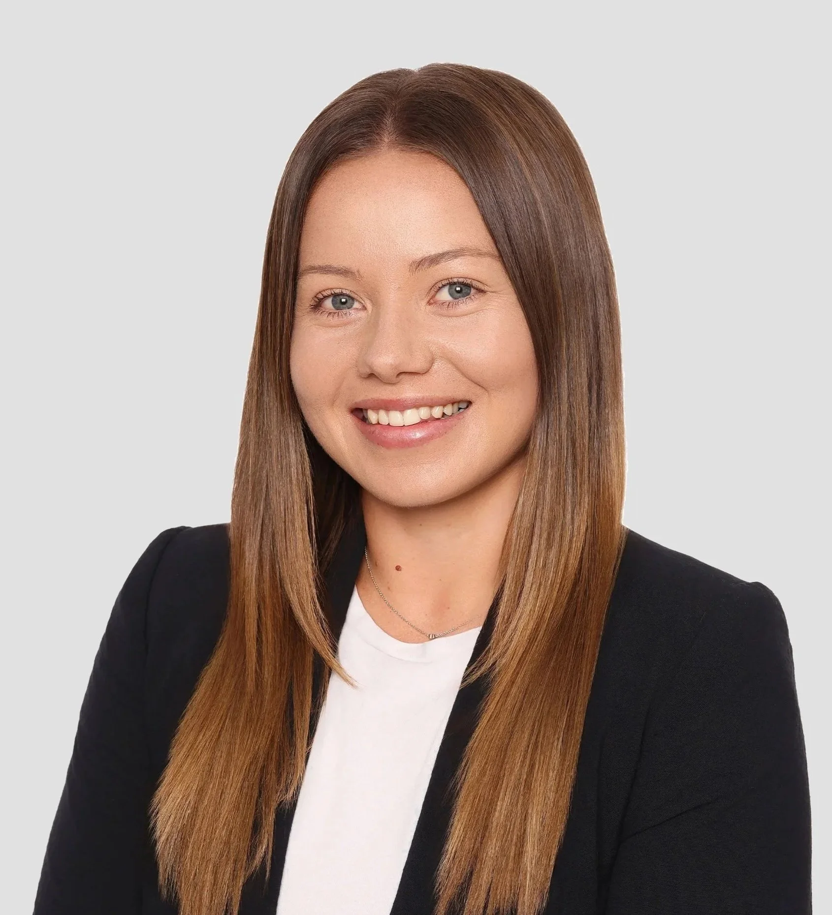 Georgina Close | Lawyer