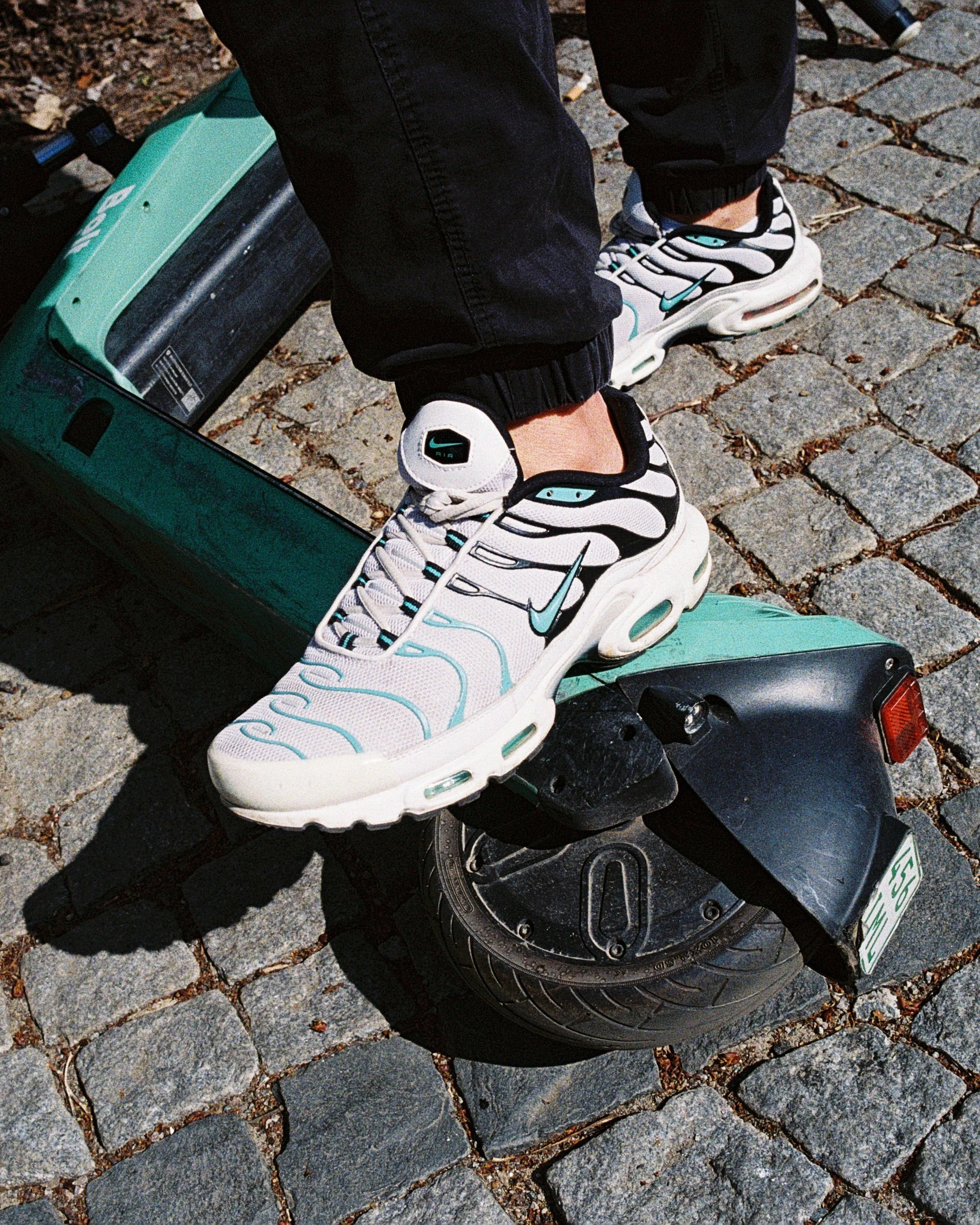 Kevin Schulzbus-05.jpg