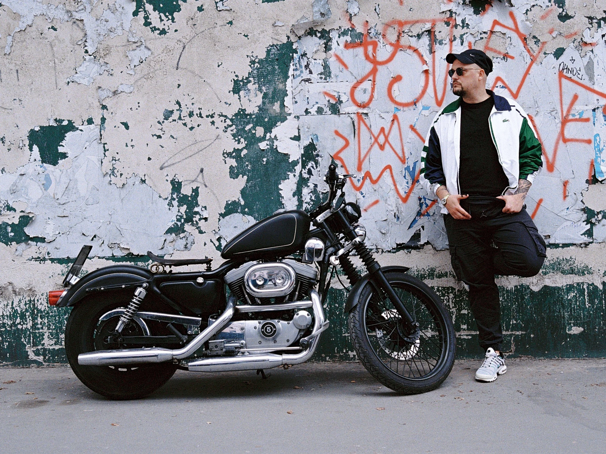 Kevin Schulzbus-15.jpg