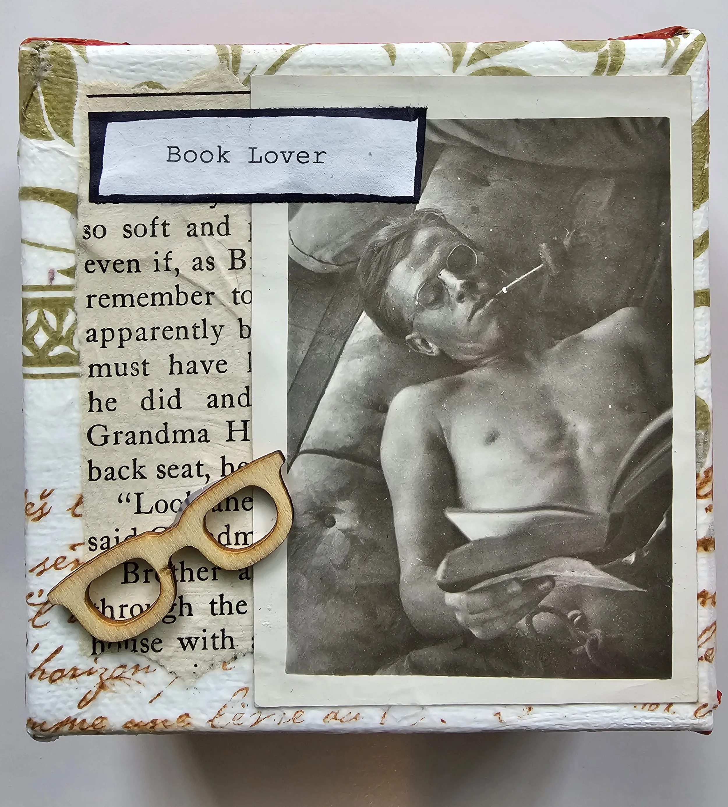 Book Lover with glasses  
4”x4”  
$40.00
