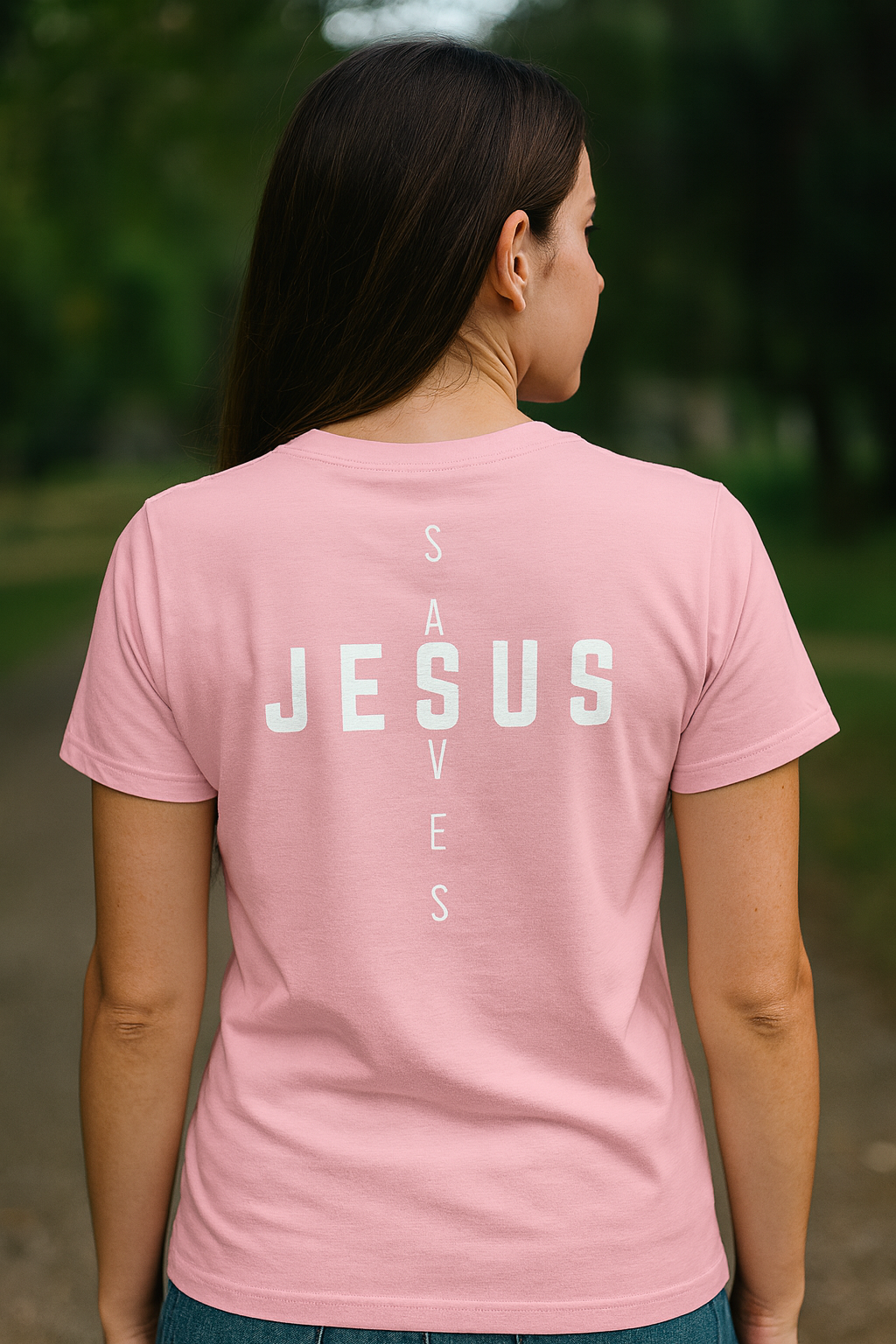 Women's- Relaxed T-Shirt "JESUS SAVES"