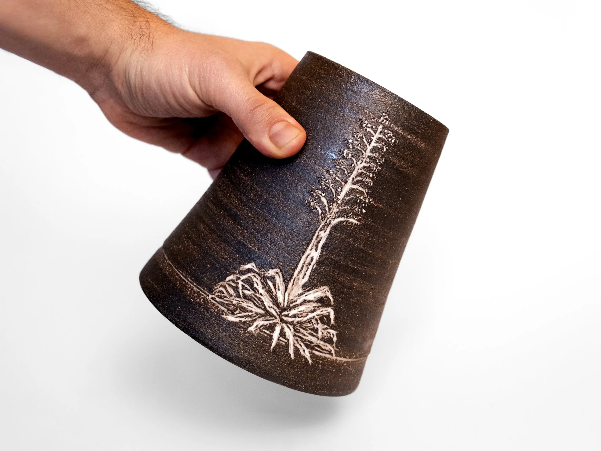 Carbón Death Bloom Vase - Medium